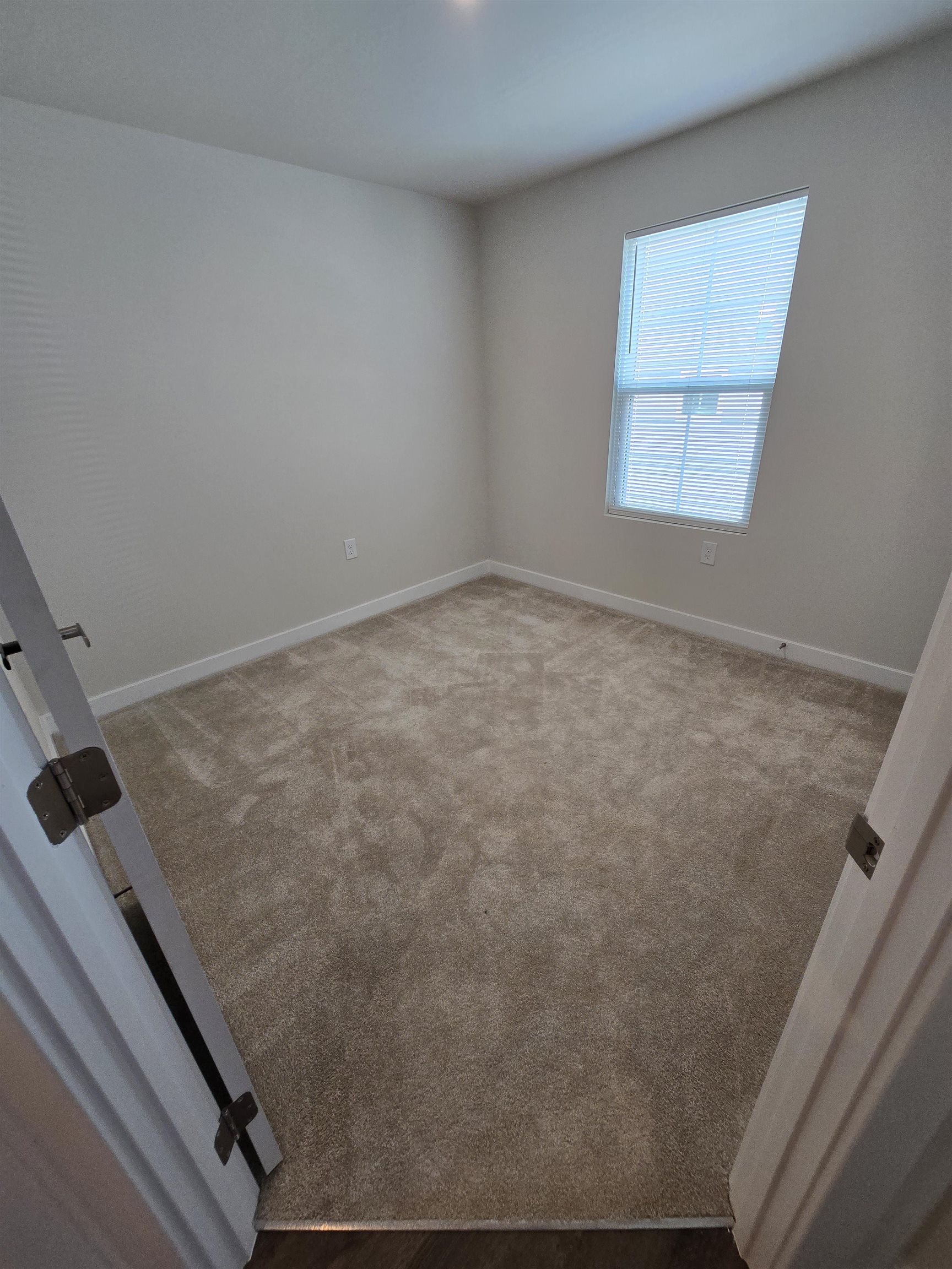 921 Blue Willow Court Property Photo 18