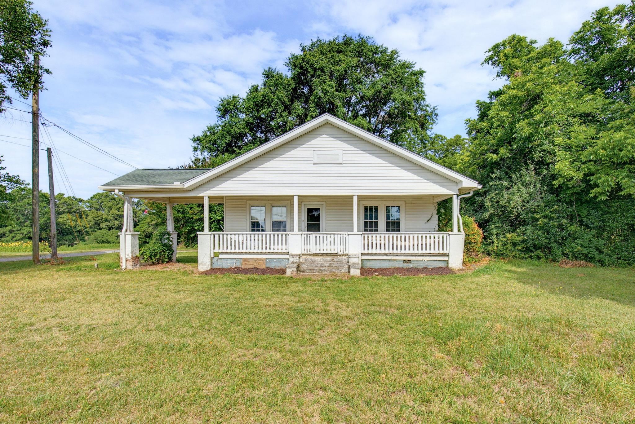 5761 Highway 357 Property Photo 1