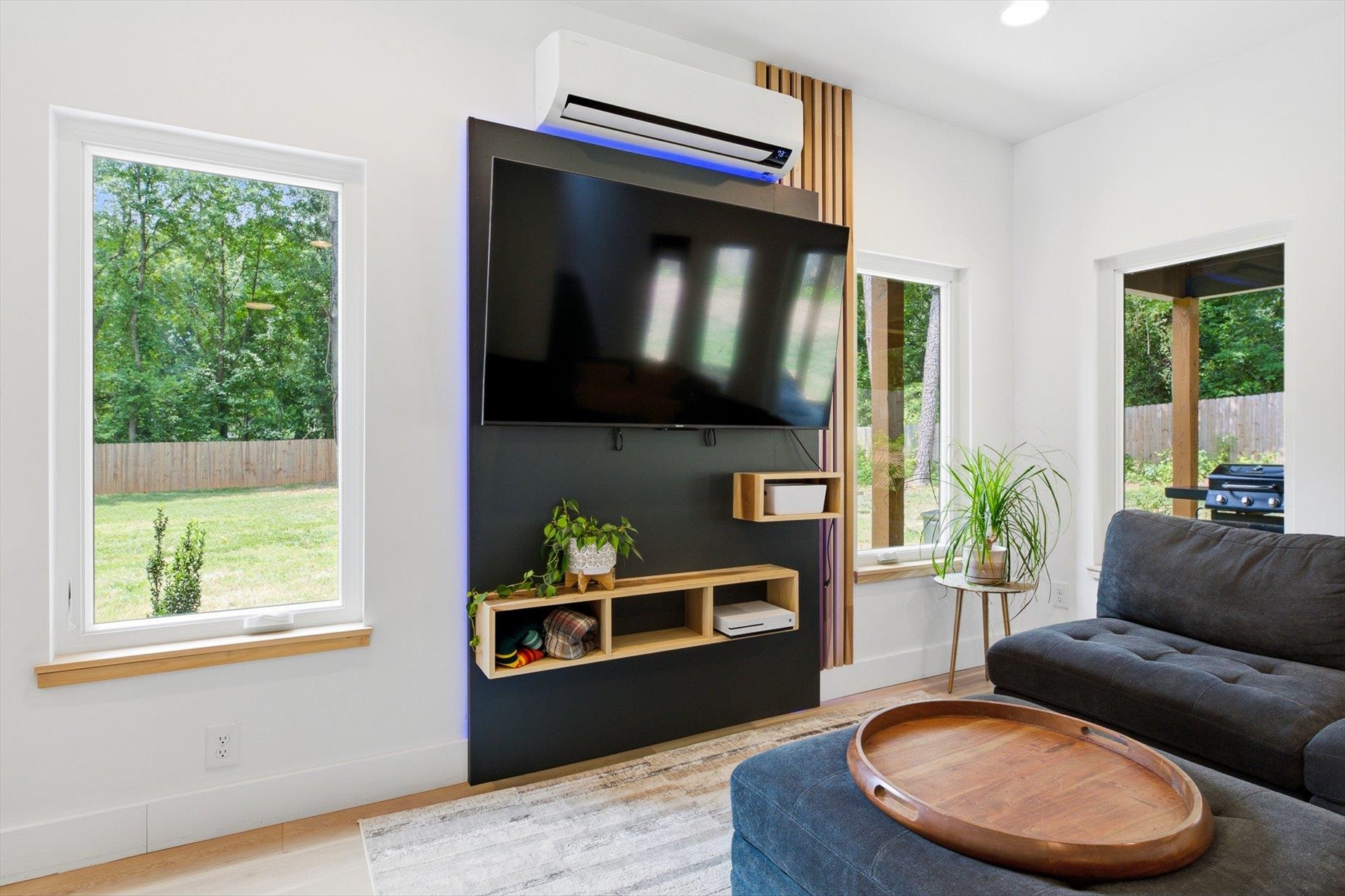 136 Downey Road Property Photo 8