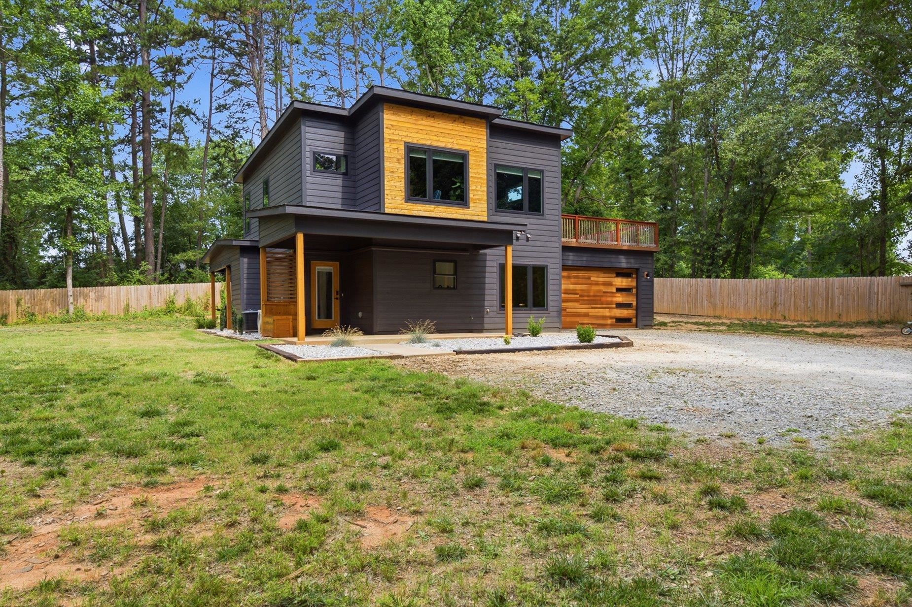 136 Downey Road Property Photo 43