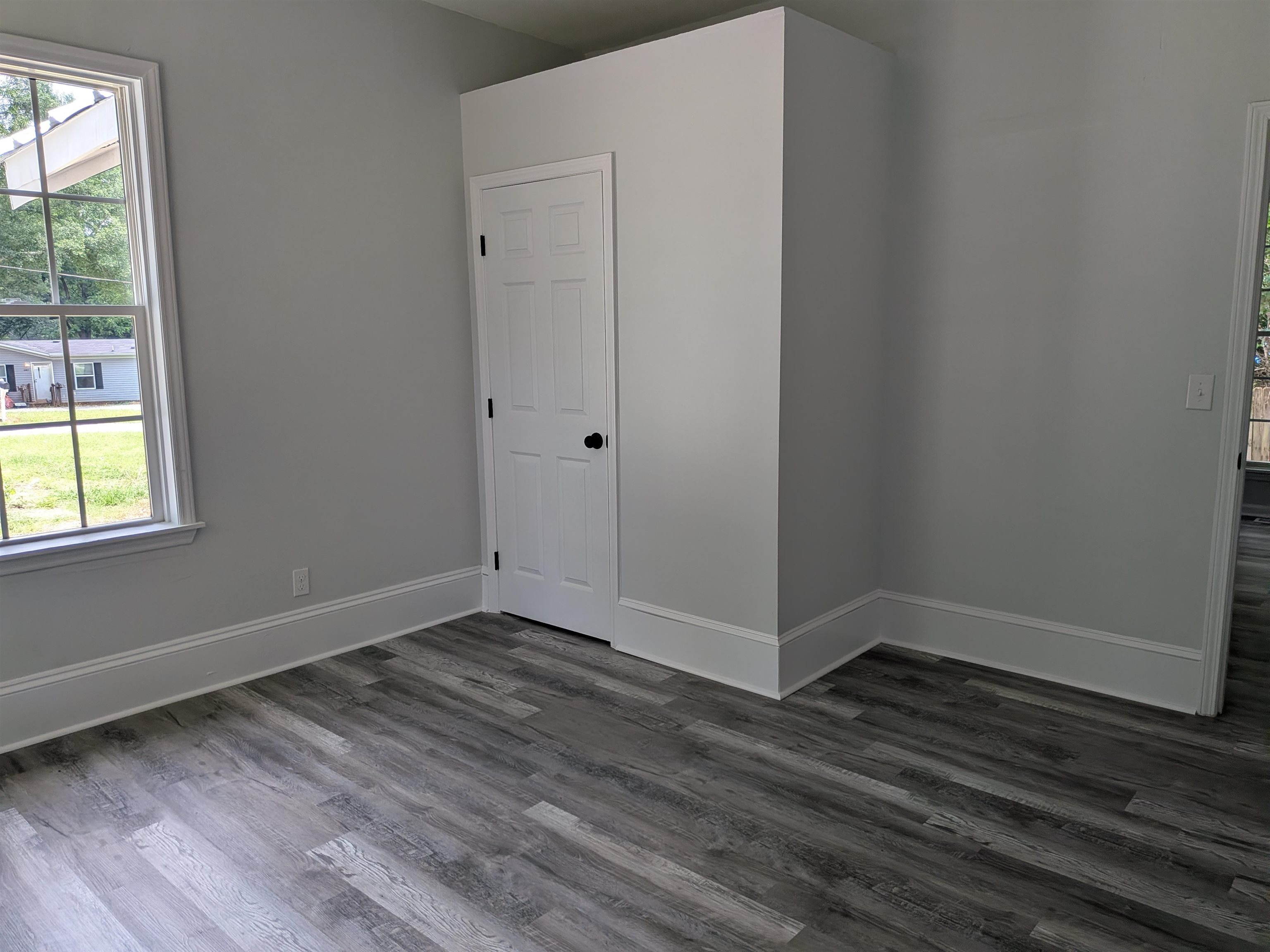 152 Mapletree Lane Property Photo 15