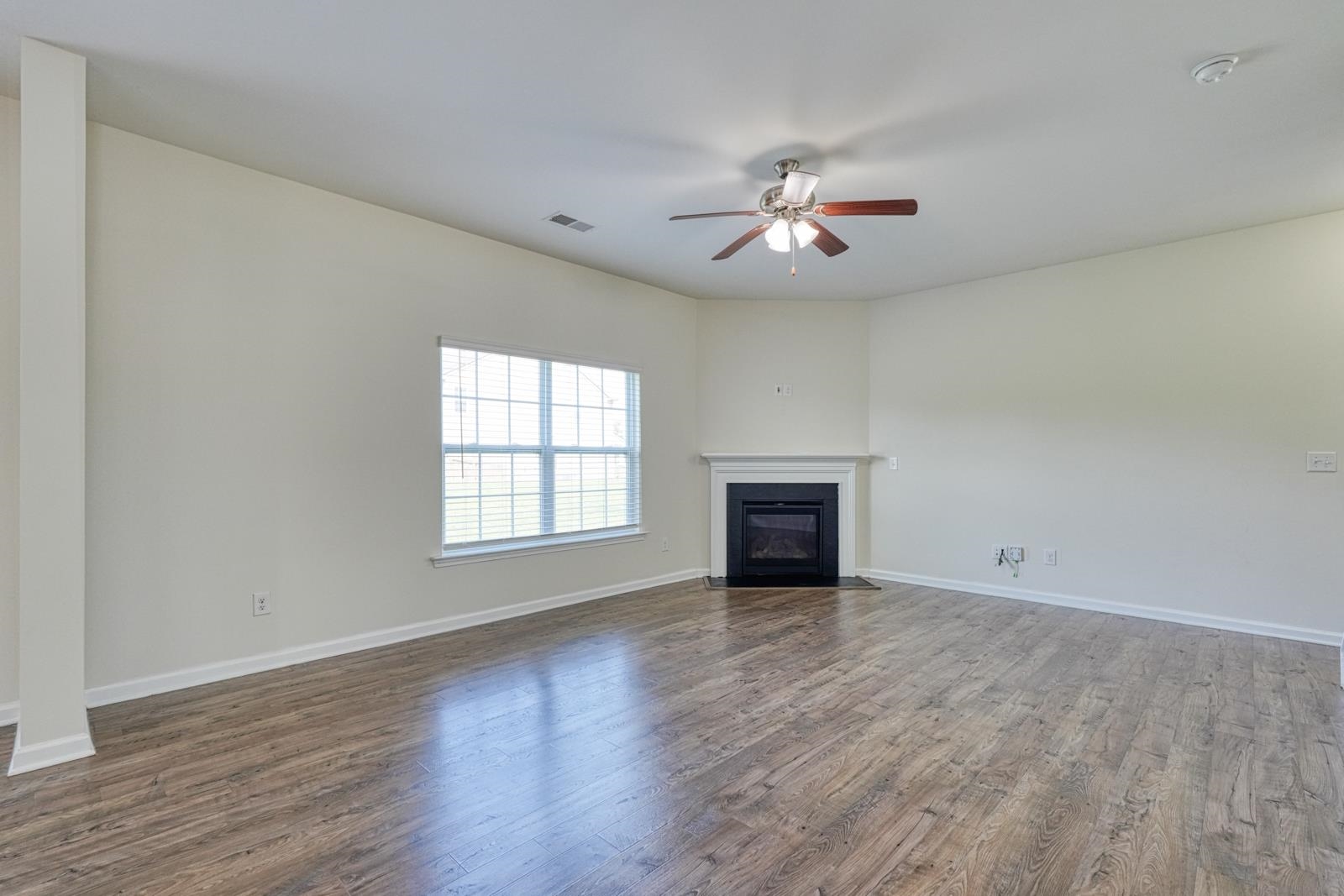 506 Friar Park Lane Property Photo 14