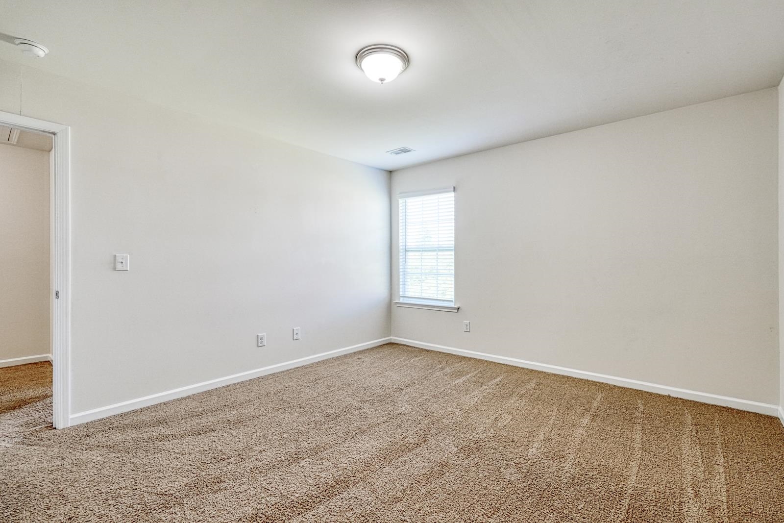 506 Friar Park Lane Property Photo 20