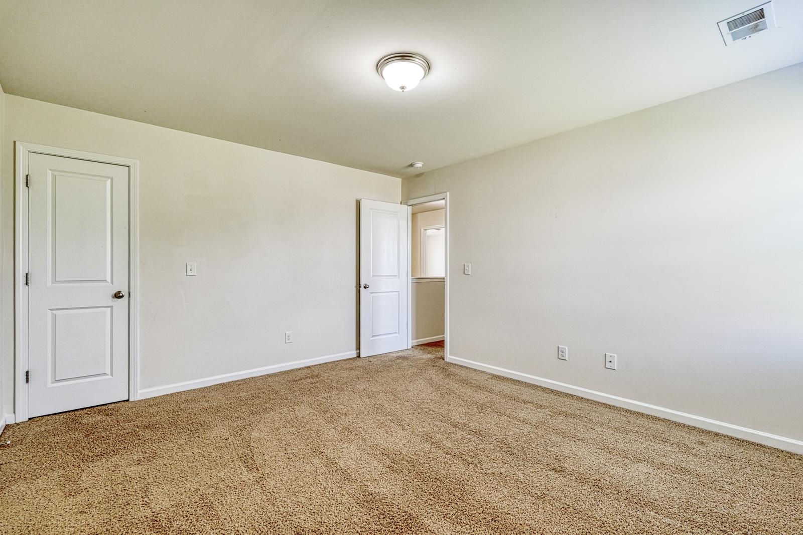 506 Friar Park Lane Property Photo 21