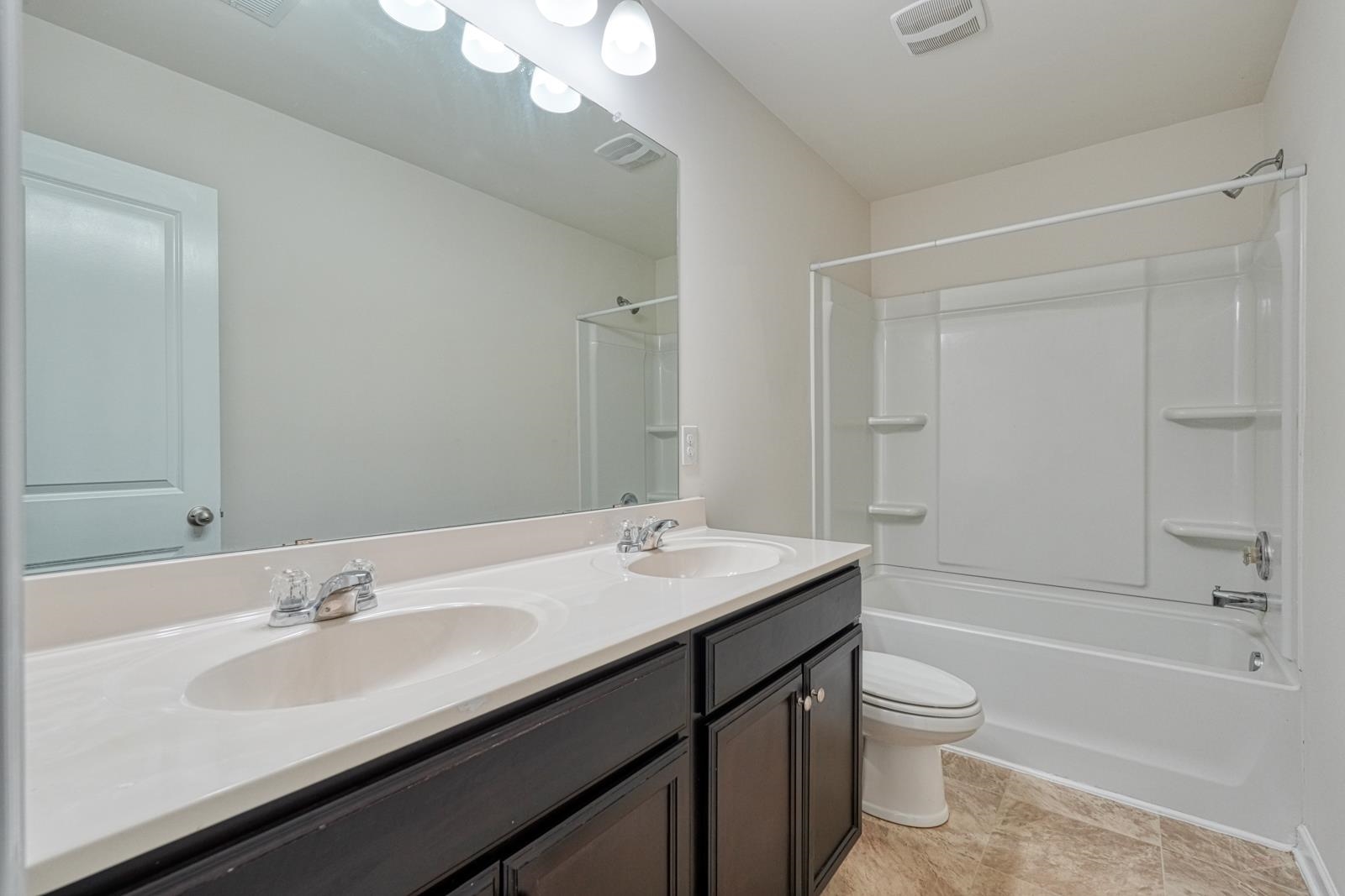 506 Friar Park Lane Property Photo 36