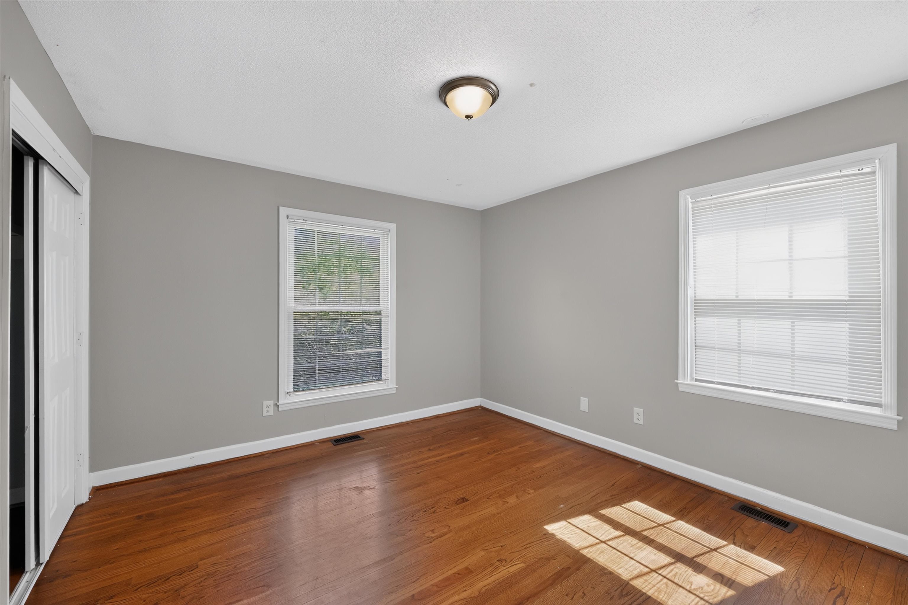 112 Thunderbird Place Property Photo 26