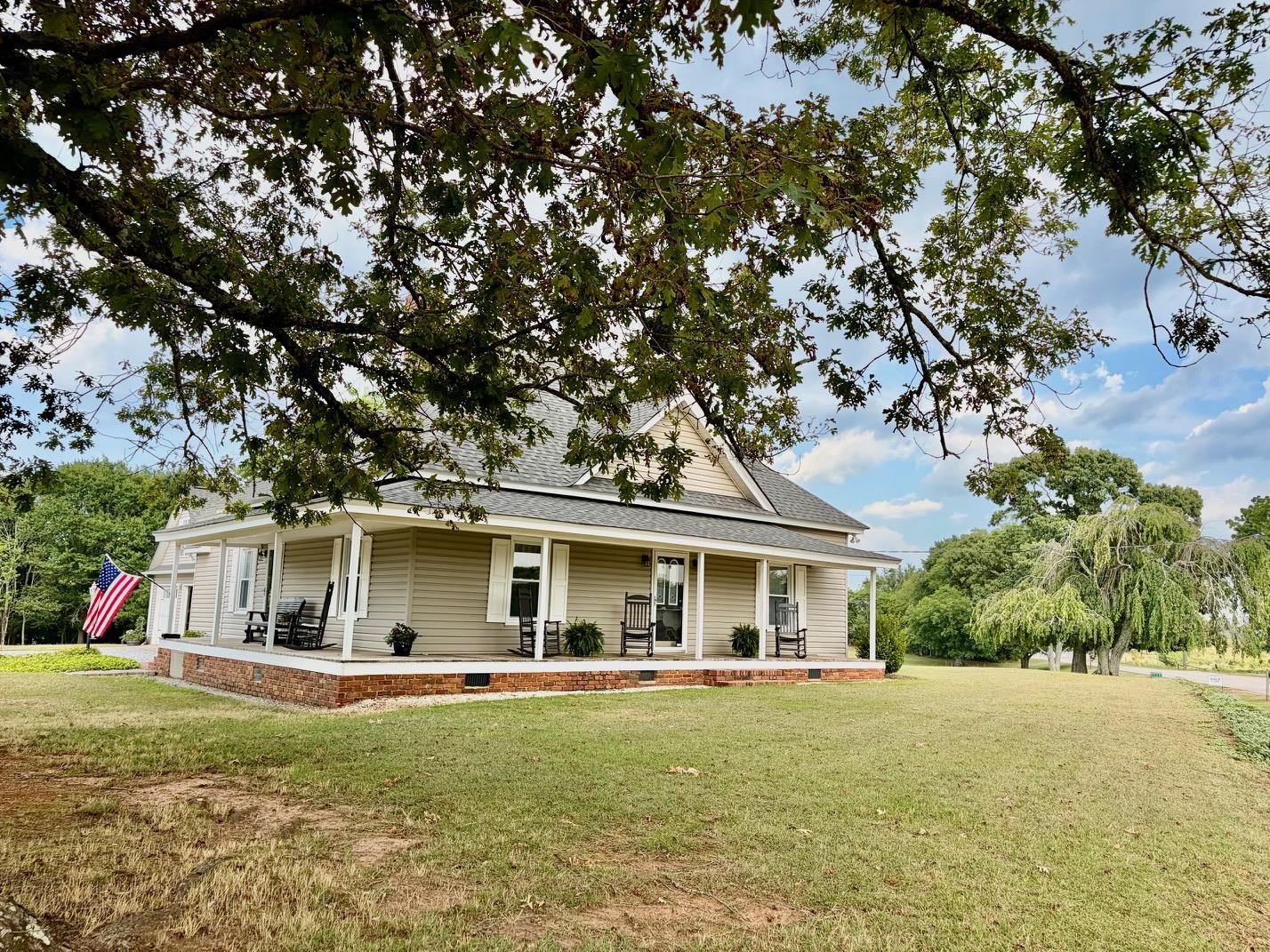 550 Martin Camp Road Property Photo 4