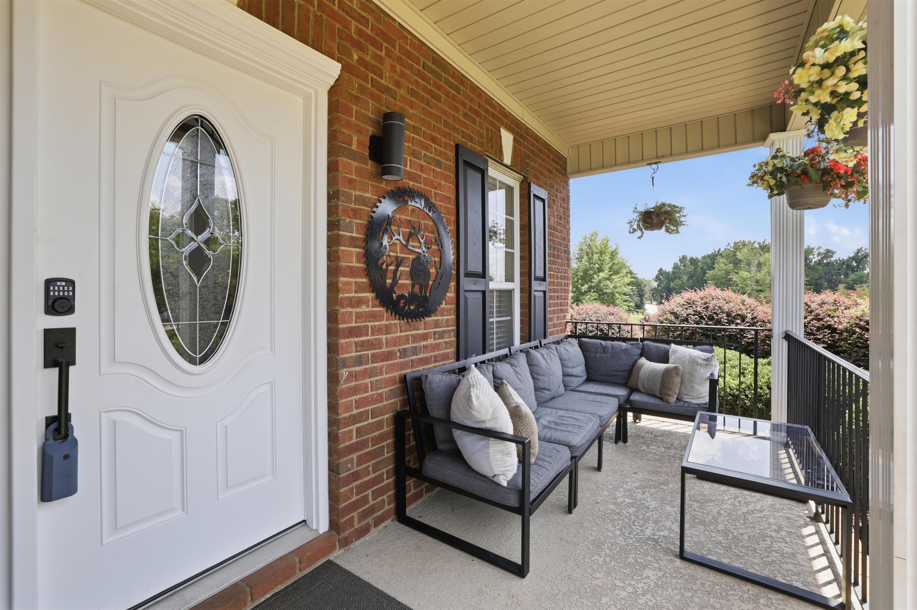 238 Donegal Drive Property Photo 5