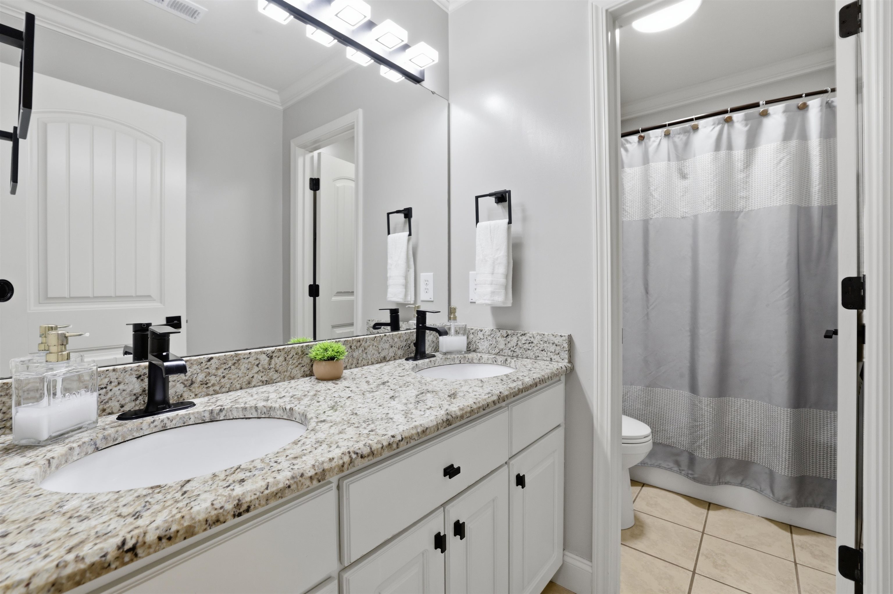 238 Donegal Drive Property Photo 23