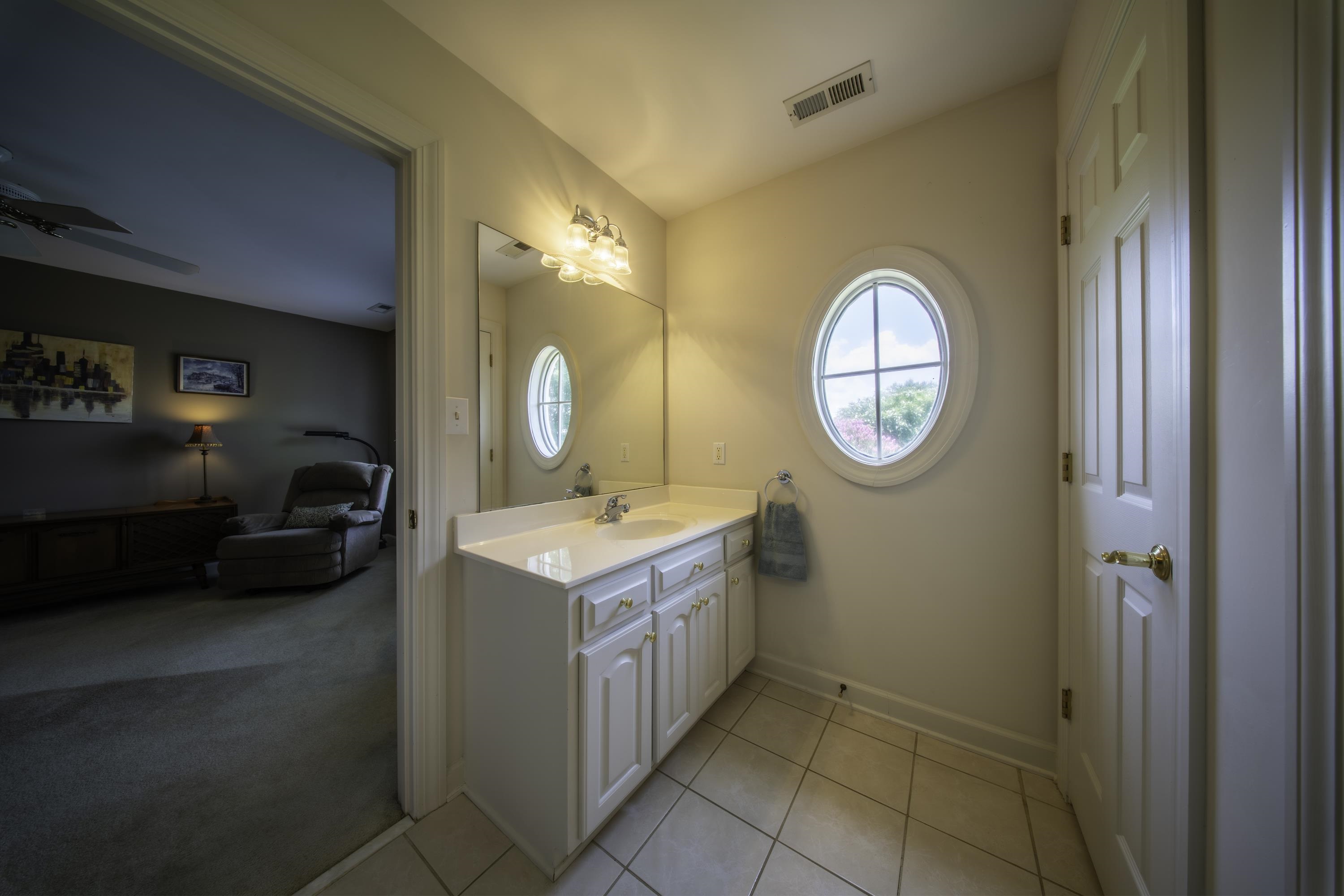723 Sugar Pine Court Property Photo 28