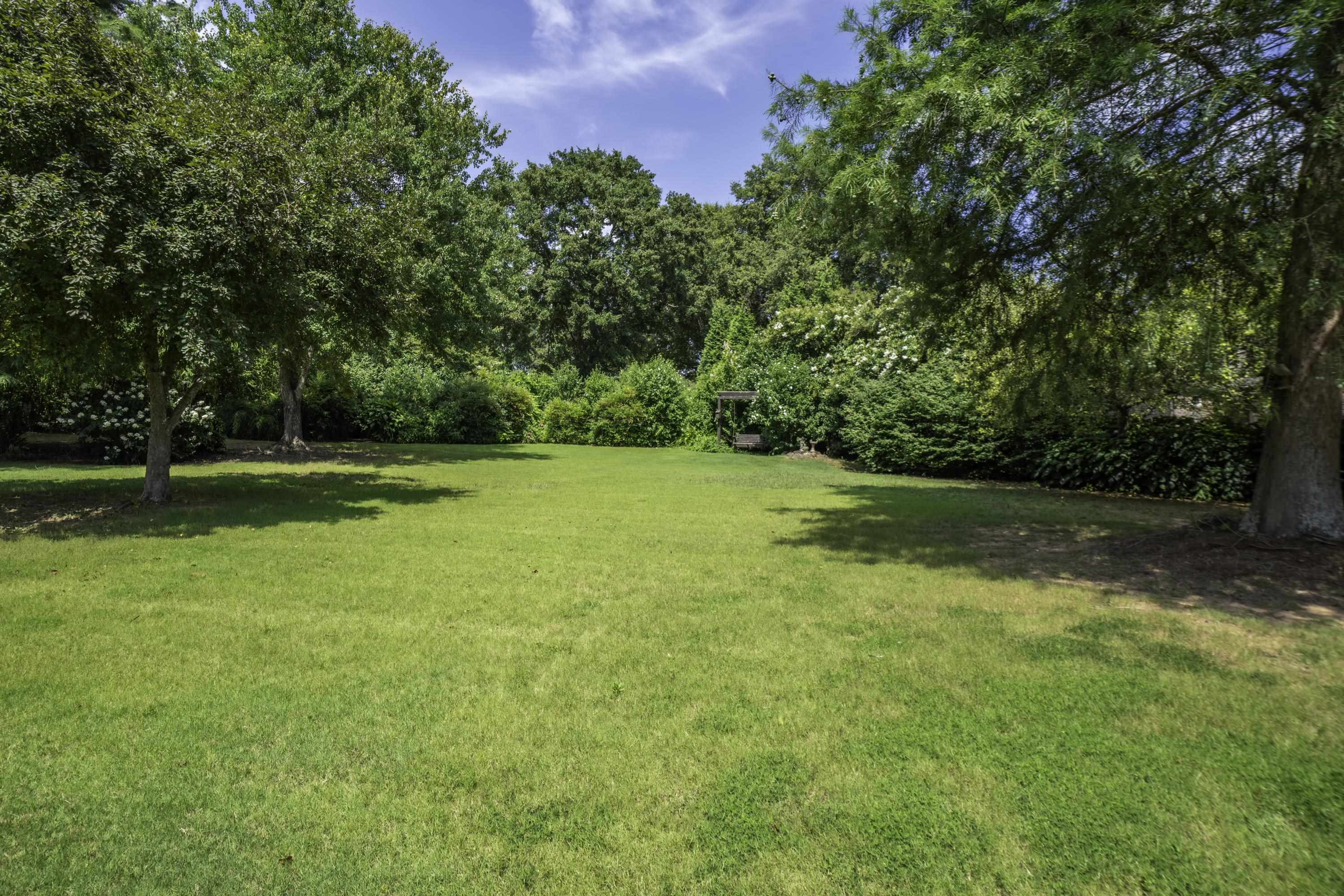 723 Sugar Pine Court Property Photo 47