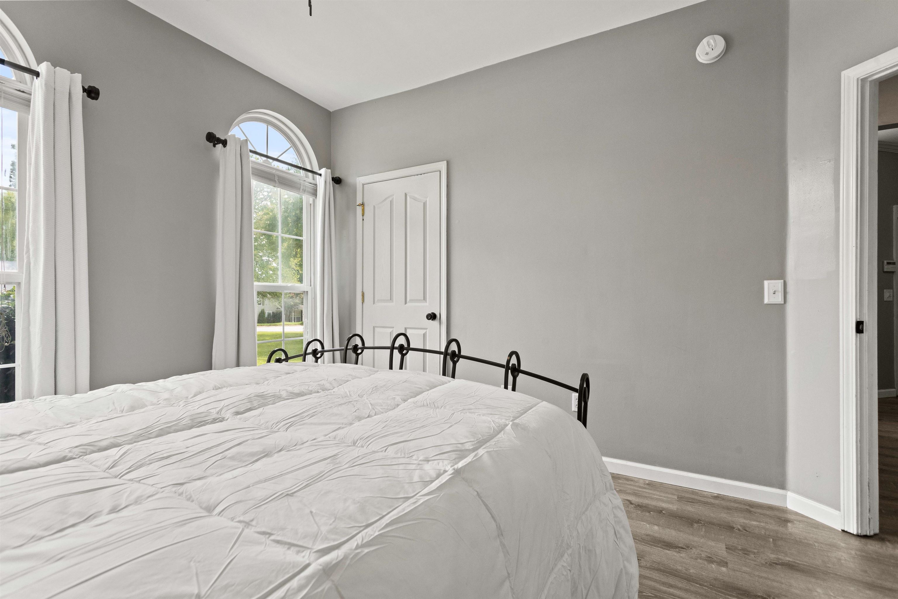 412 Ashley Oaks Drive Property Photo 29