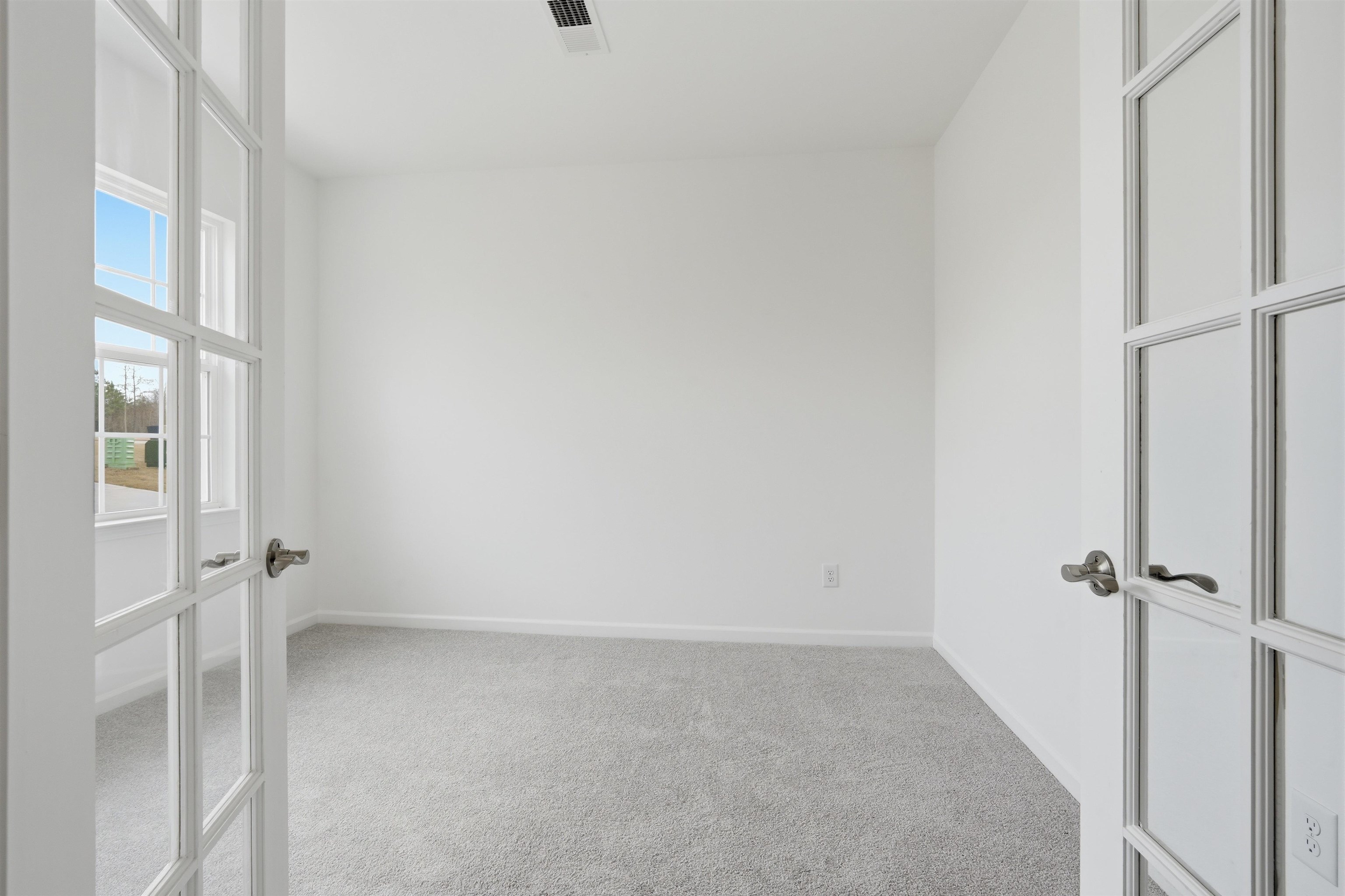 504 Adhurst Drive Property Photo 5