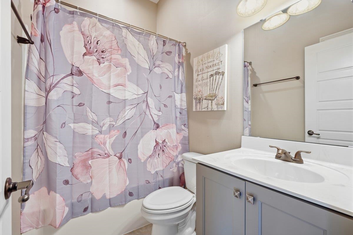 350 Laguna Lane Property Photo 22