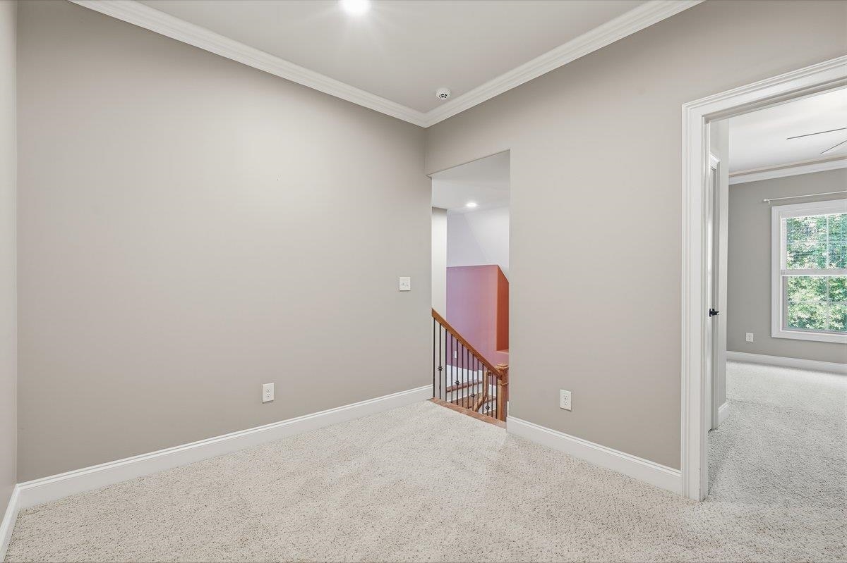350 Laguna Lane Property Photo 36