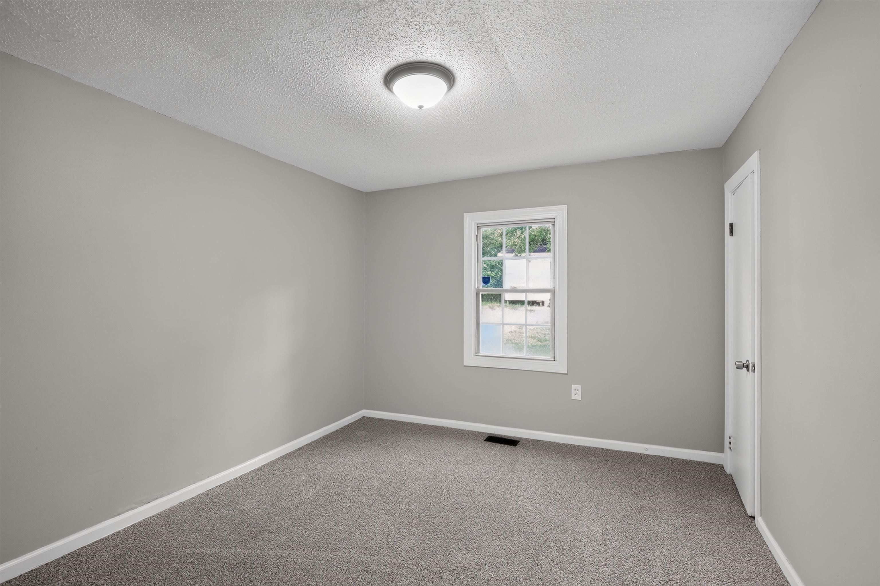 53 Templewood Drive Property Photo 13