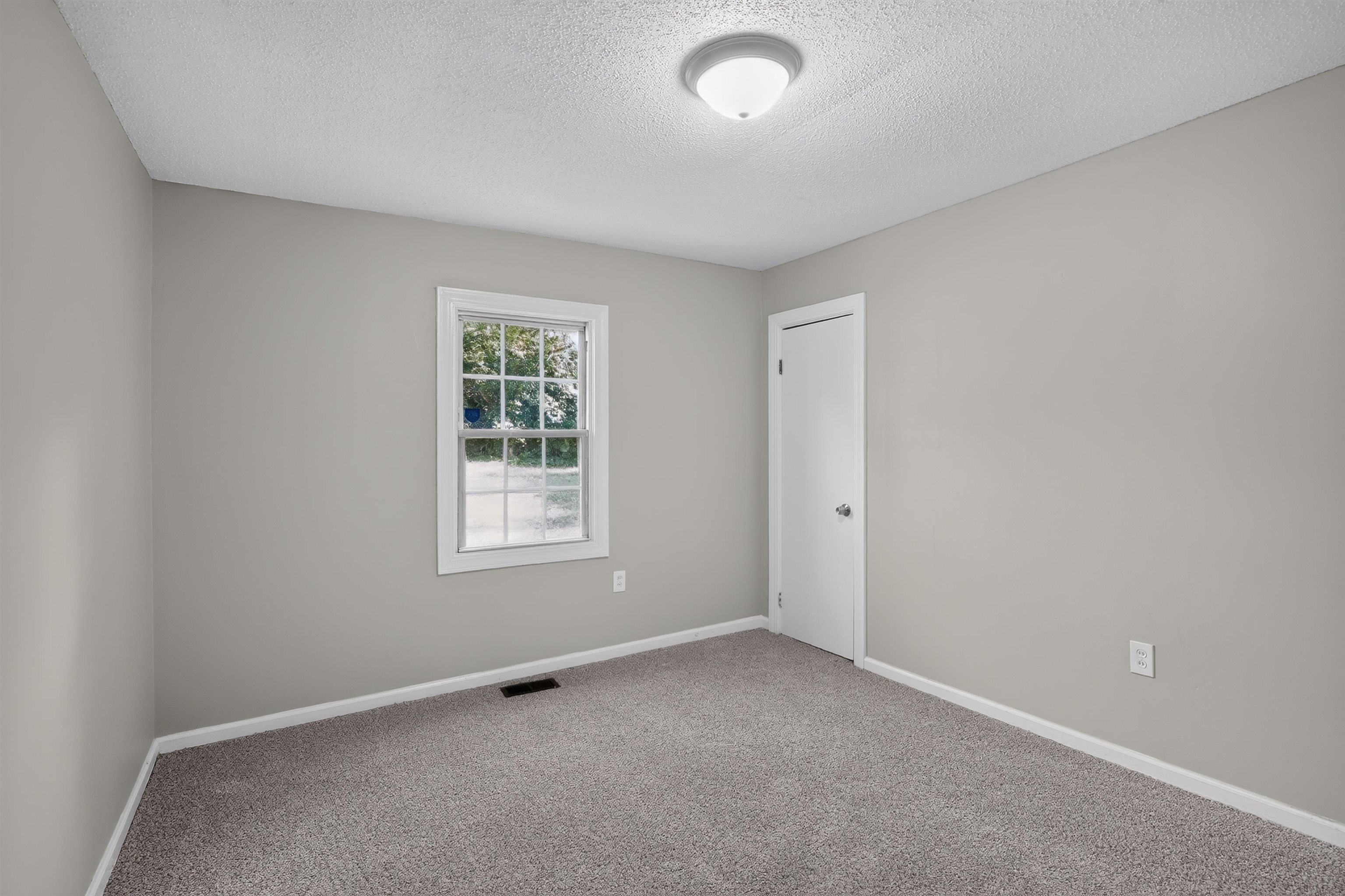 53 Templewood Drive Property Photo 15