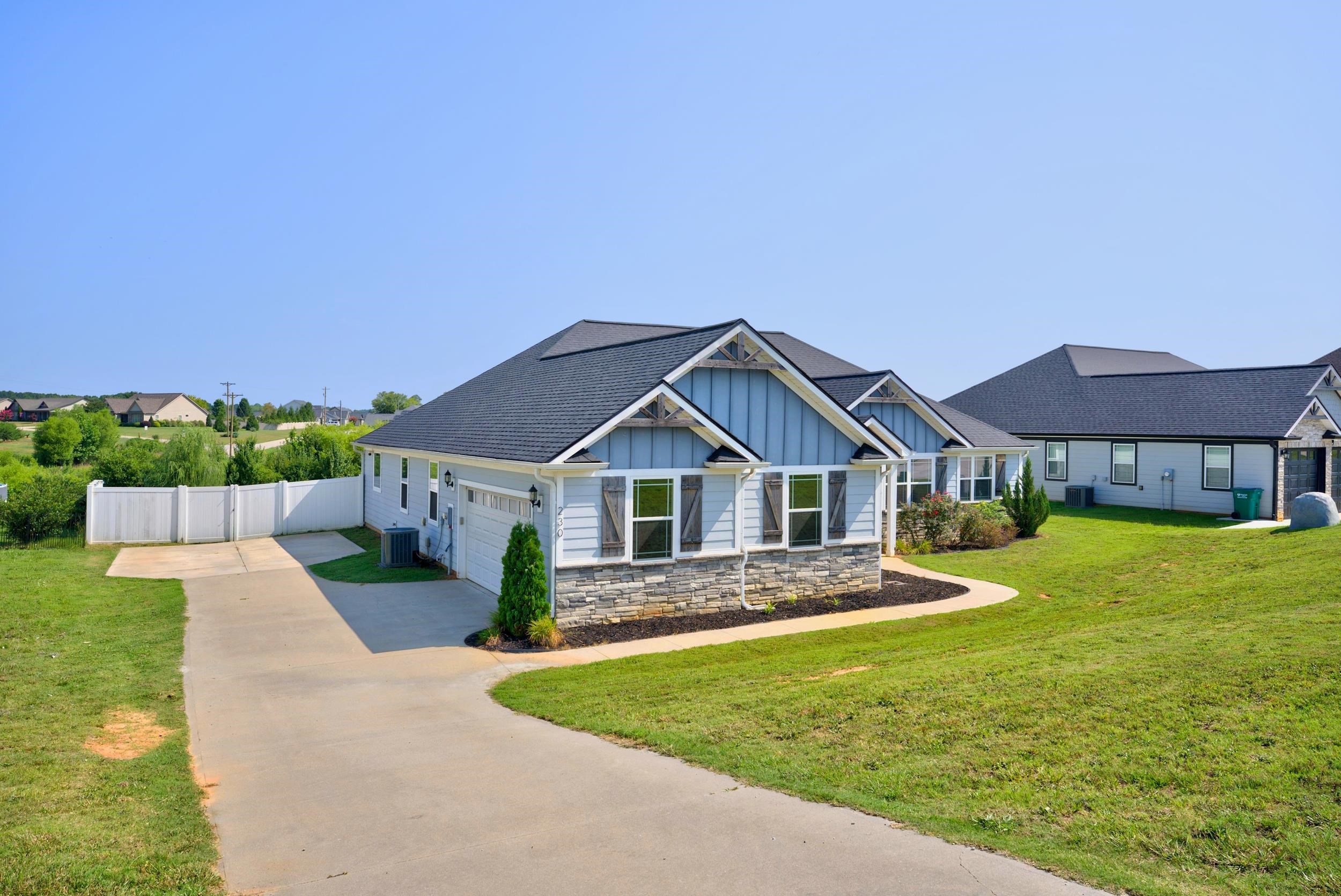 230 Blease Horton Rd Property Photo 4