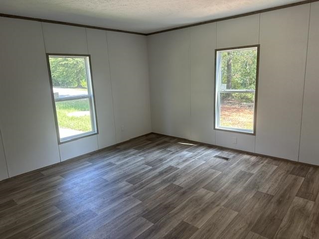 211 Woodland Circle Property Photo 4