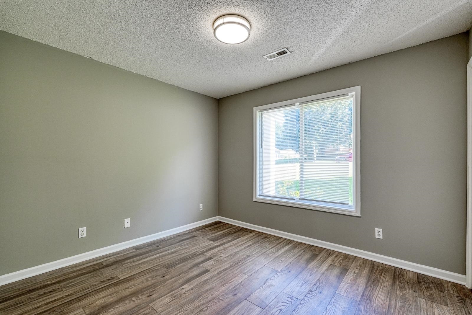 137 Caroway Court Property Photo 22