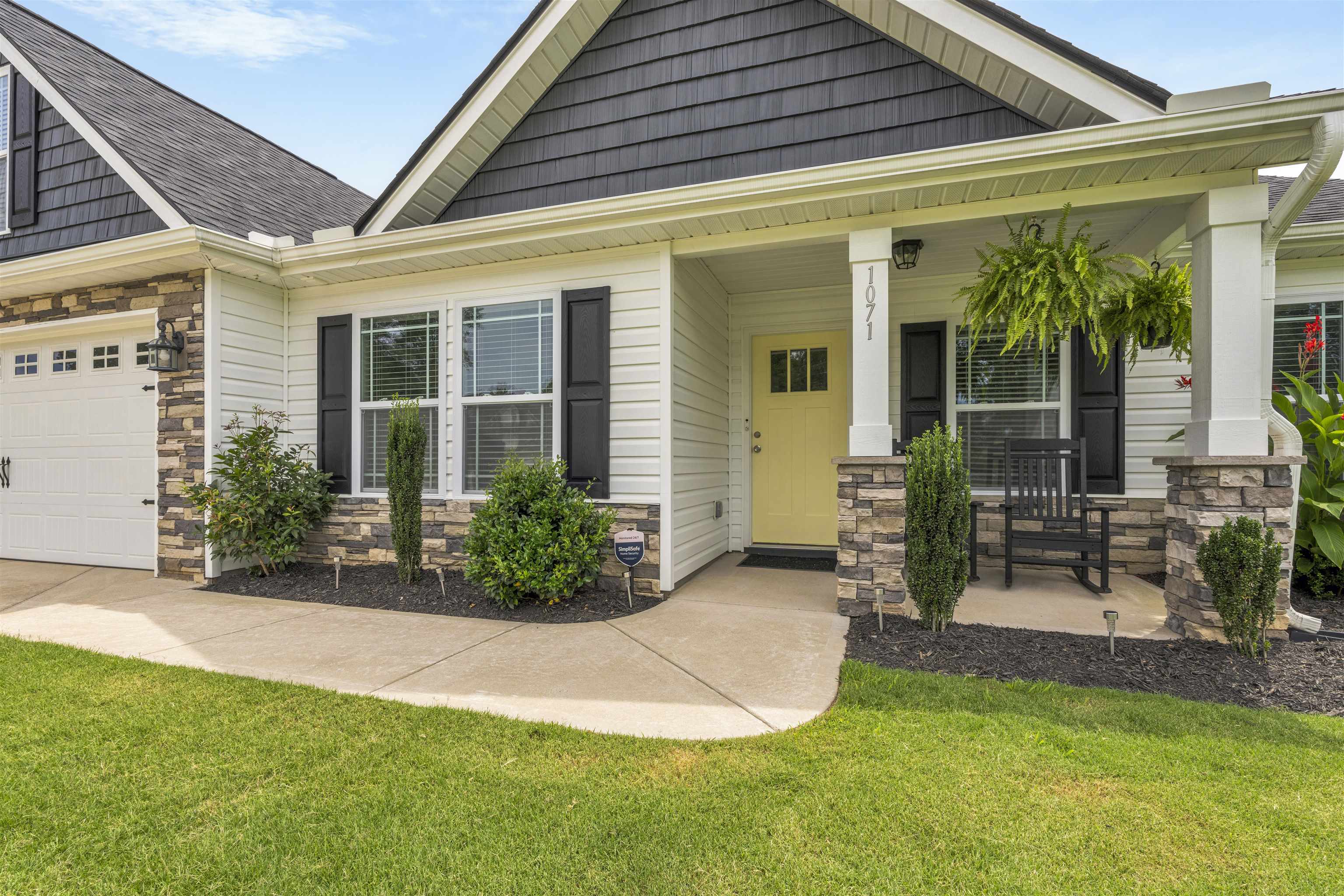 1071 Holly Springs Church Road Property Photo 3