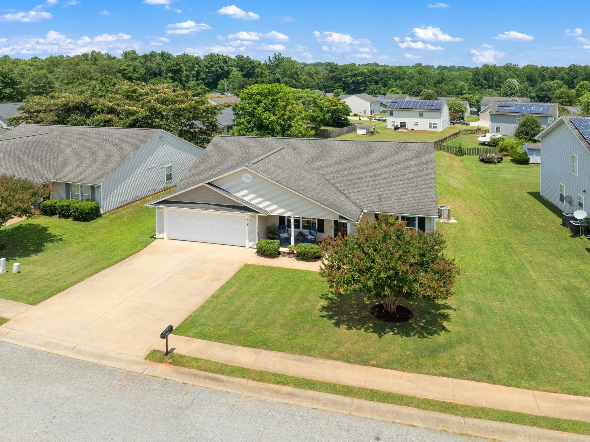 413 Bentridge Drive Property Photo 26