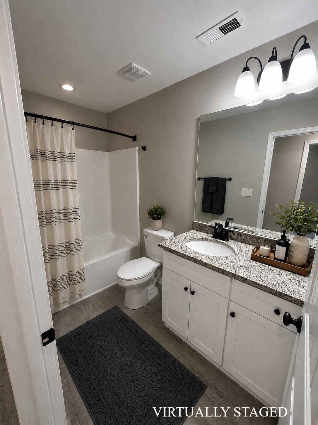 8 Wray Street Property Photo 14