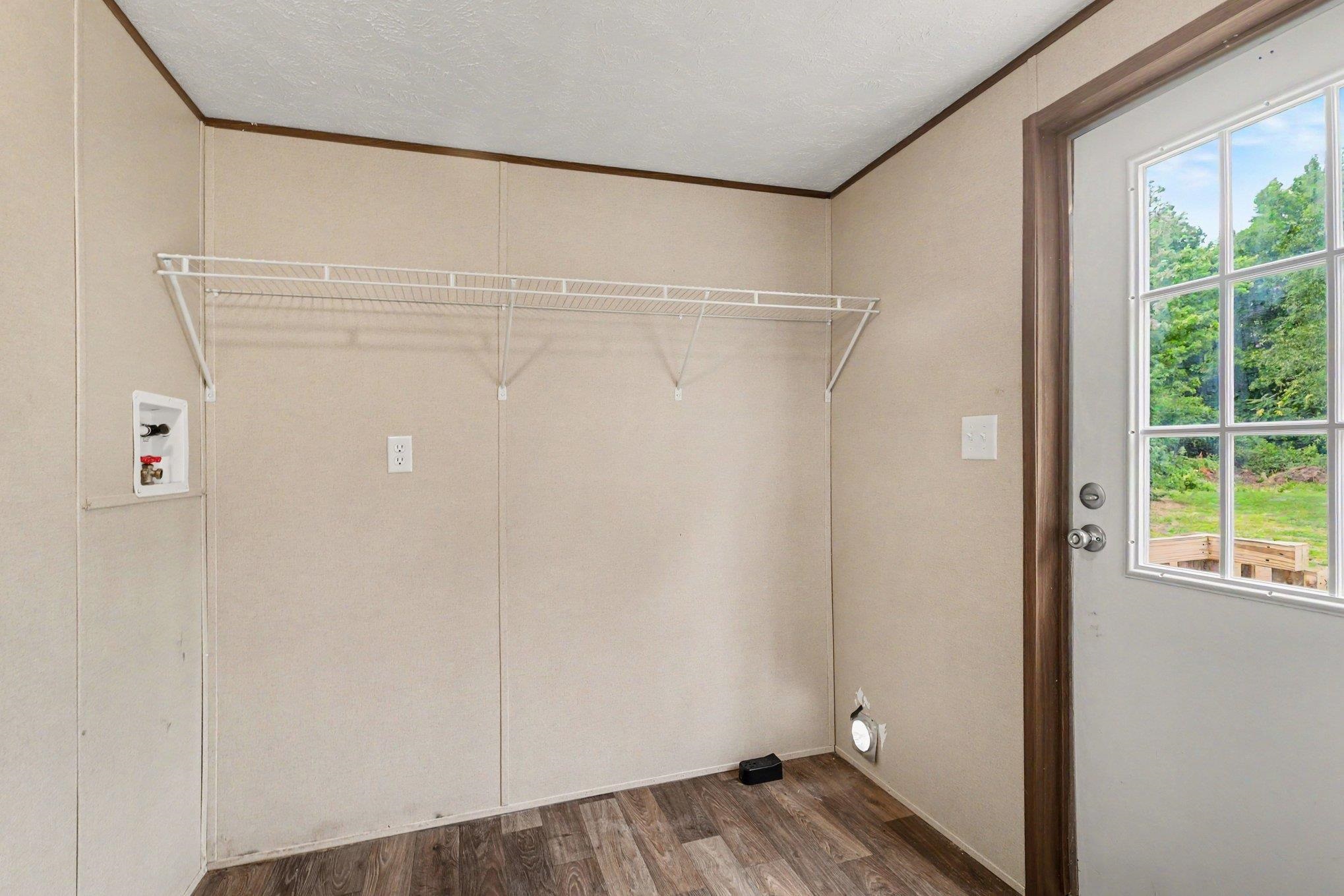 205 Dillon Street Property Photo 15