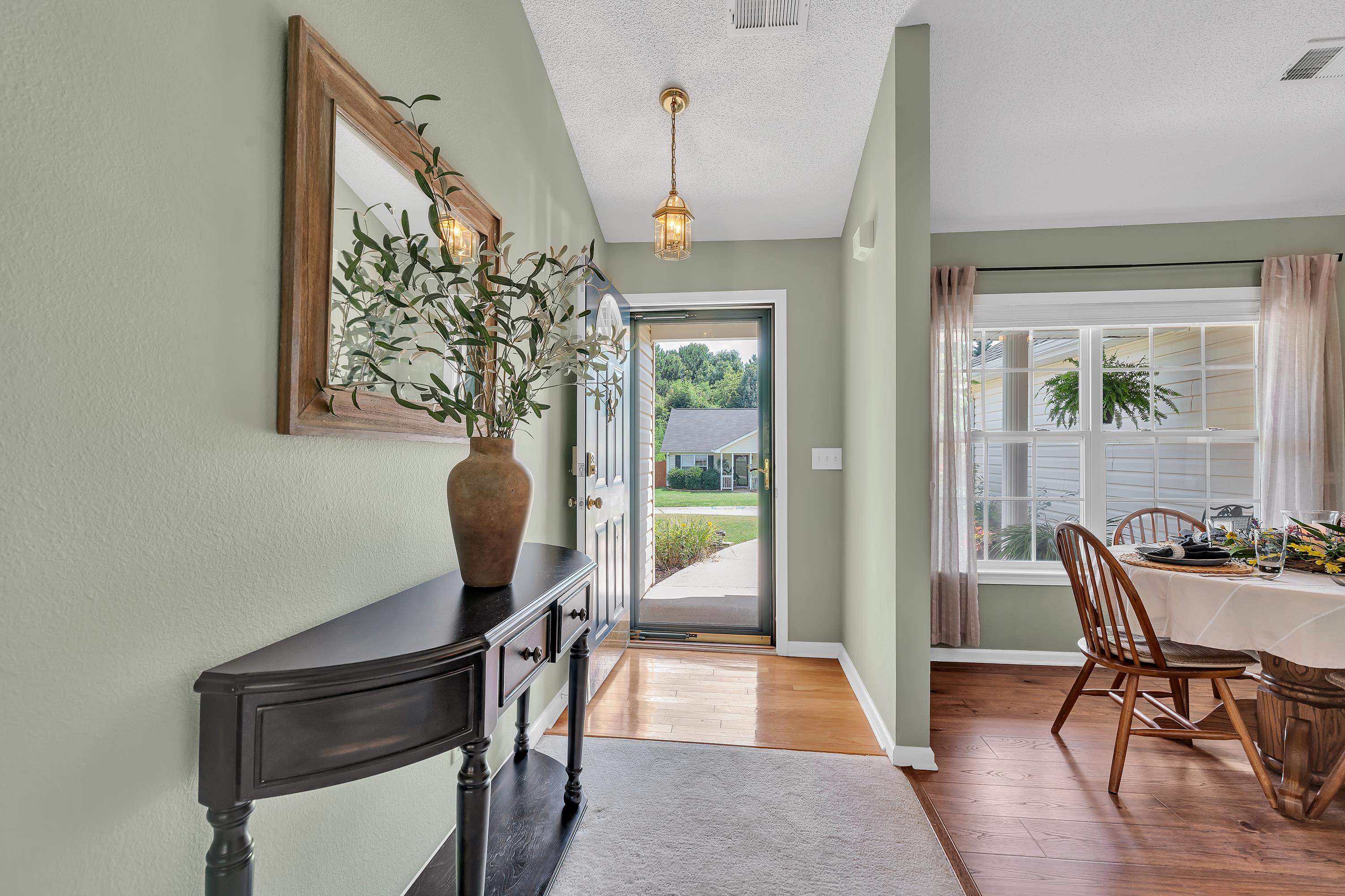 409 Longspur Court Property Photo 4