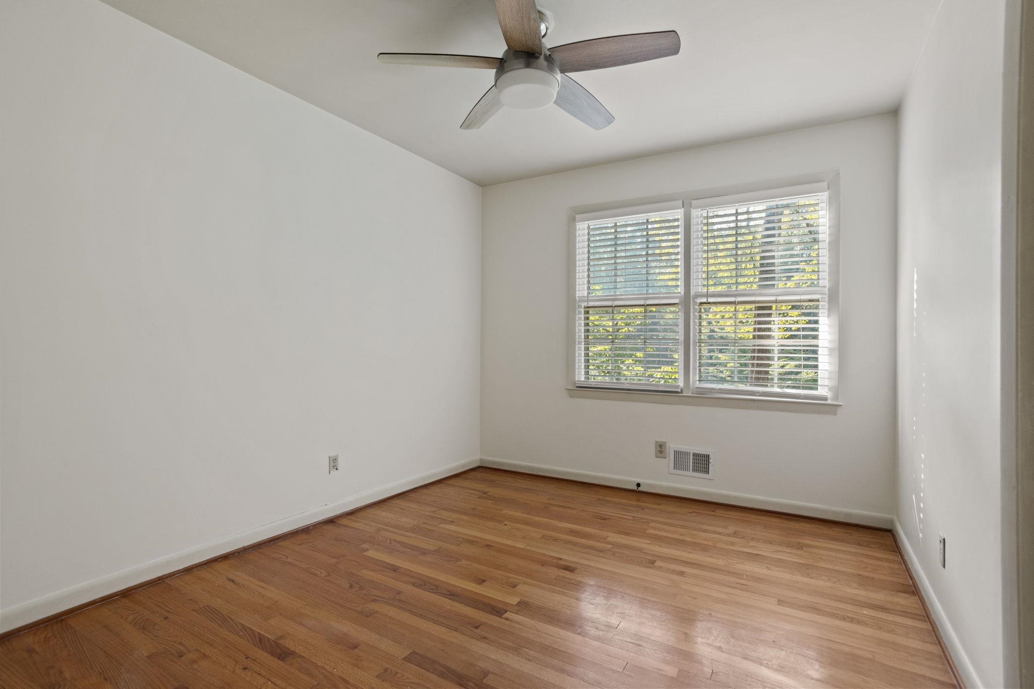 295 Fairlane Drive Property Photo 13
