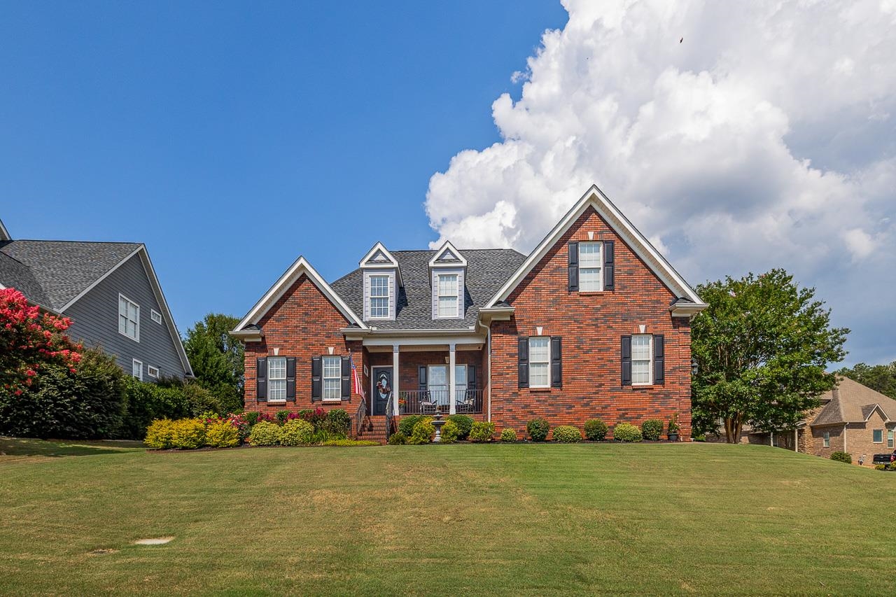 105 Bay Tree Court Property Photo 3