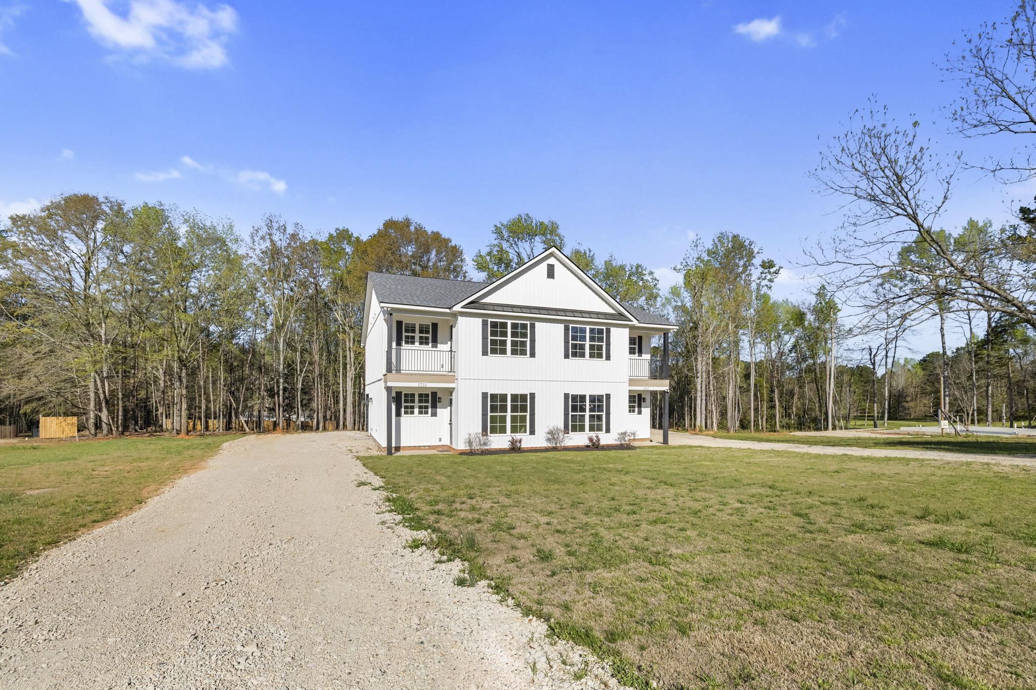 339259 Property Photo 3