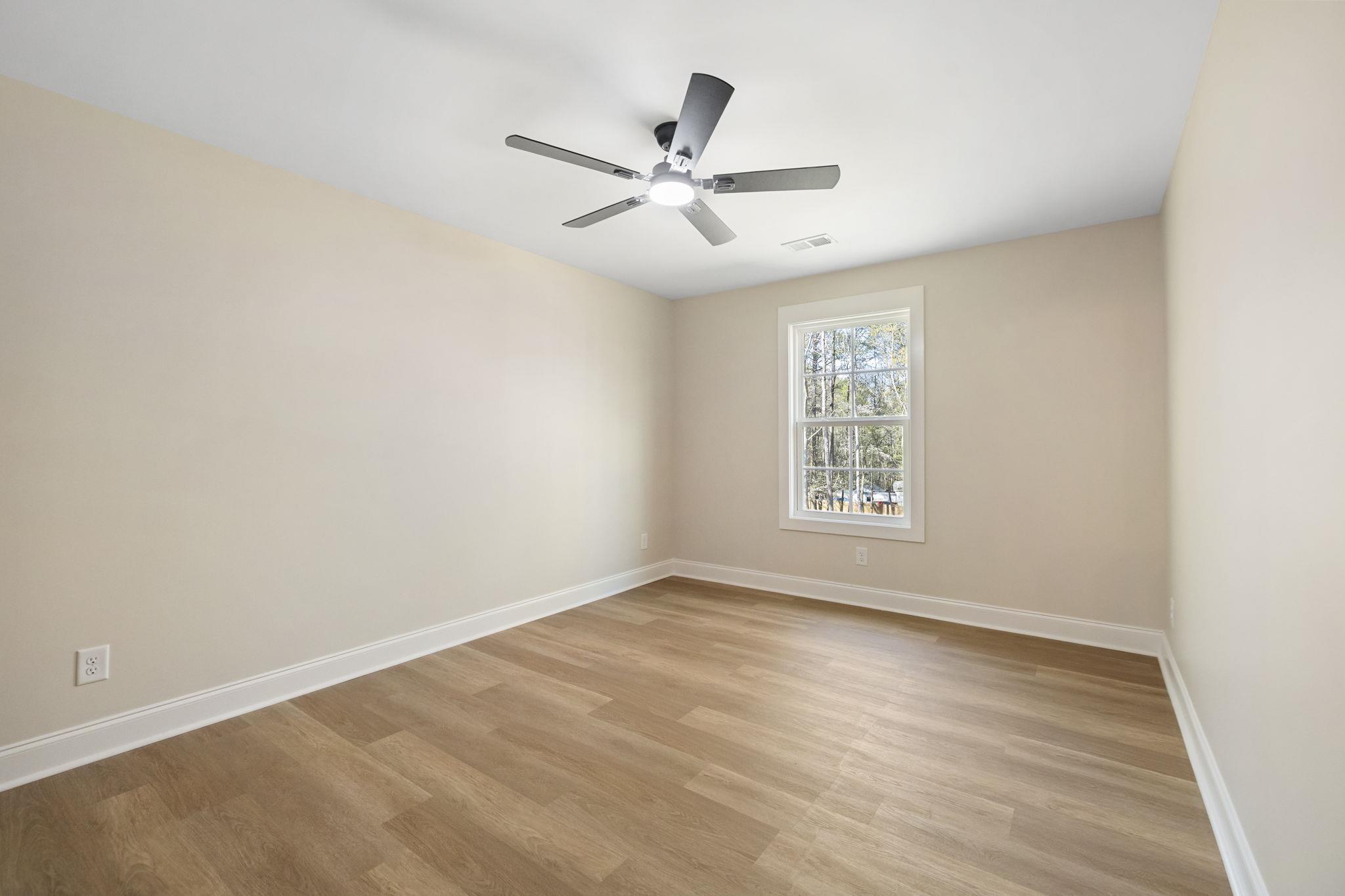 339259 Property Photo 25