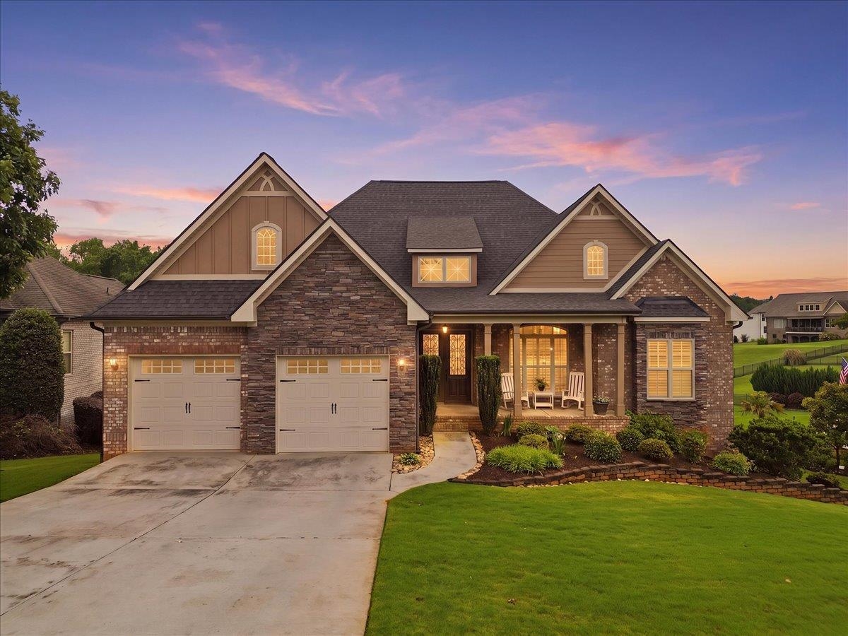 310 S Woodfin Ridge Drive Property Photo 1