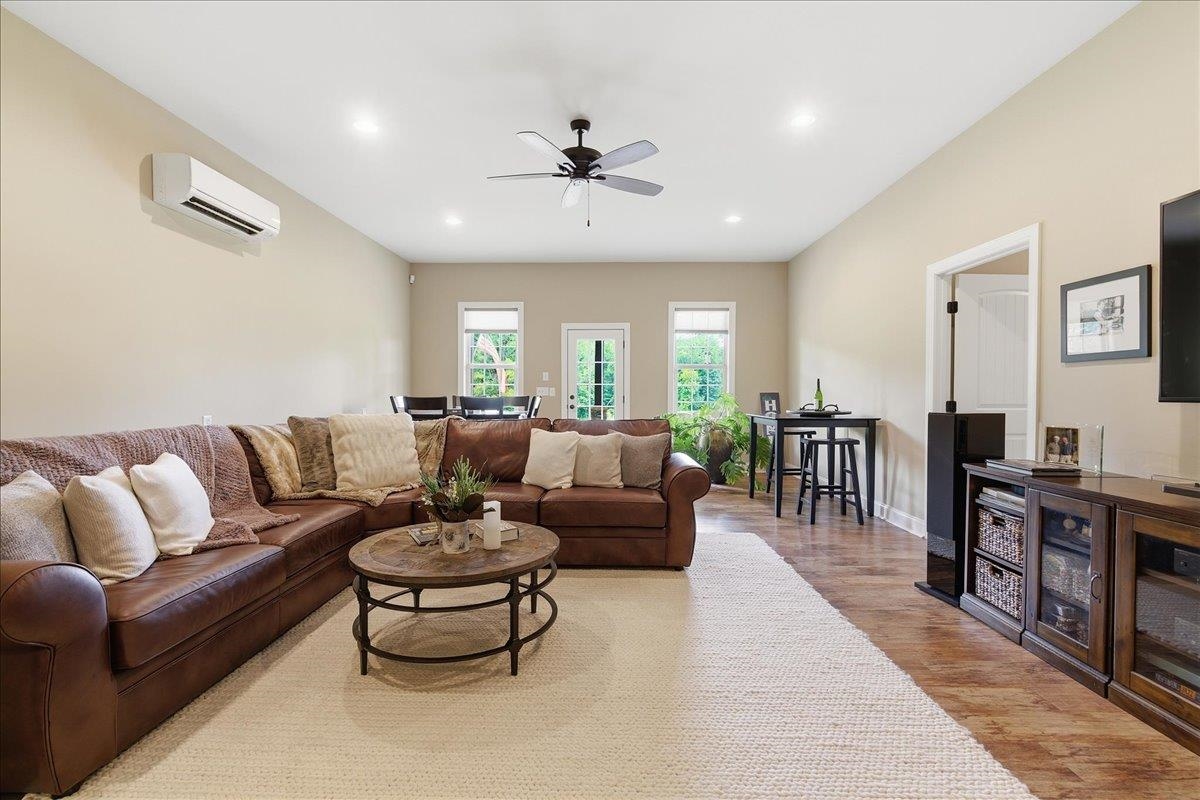 310 S Woodfin Ridge Drive Property Photo 37
