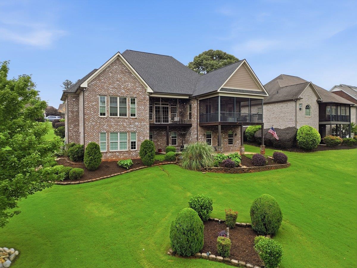 310 S Woodfin Ridge Drive Property Photo 49