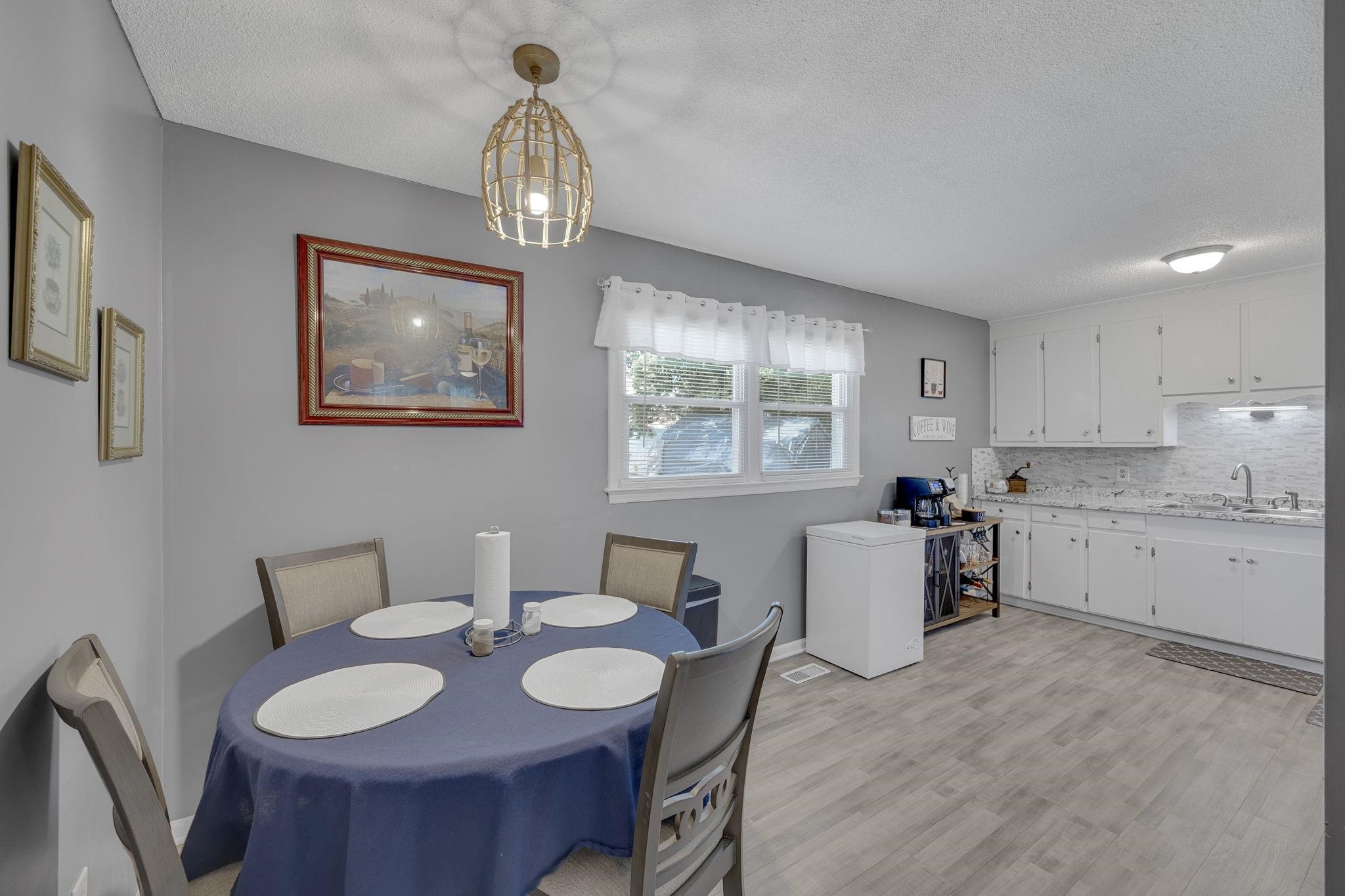 215 Camellia Circle Property Photo 8