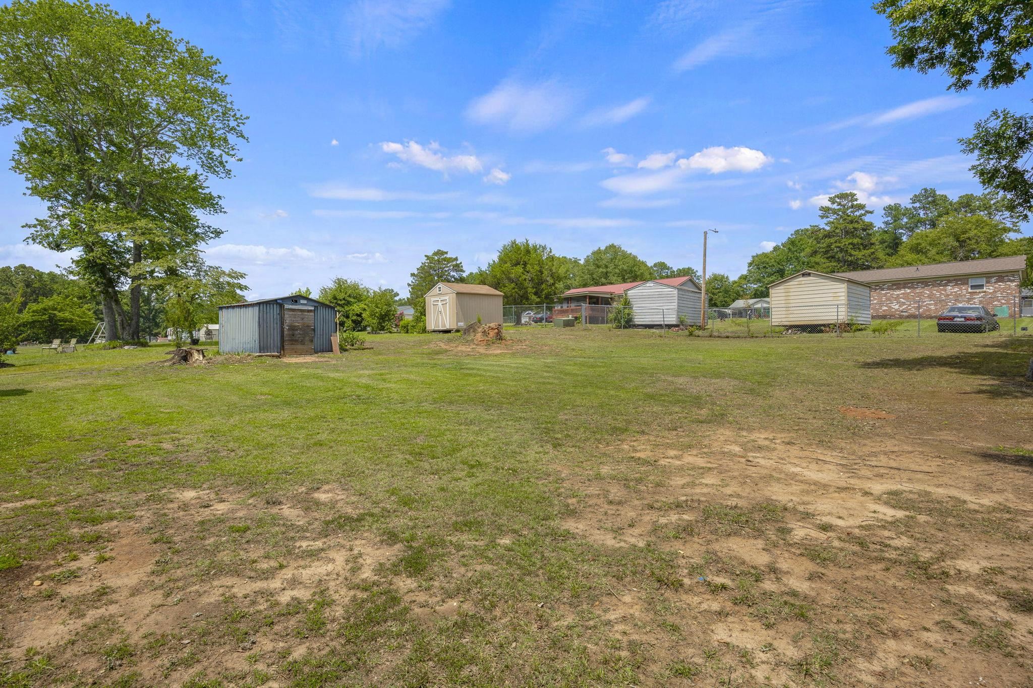 215 Camellia Circle Property Photo 27