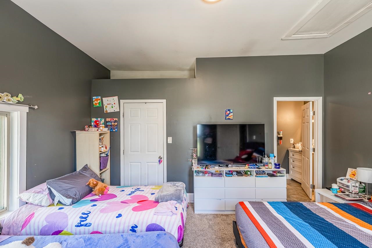 5209 215 Highway Property Photo 33