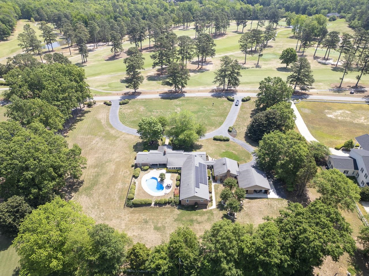 136 Club Drive Property Photo 44