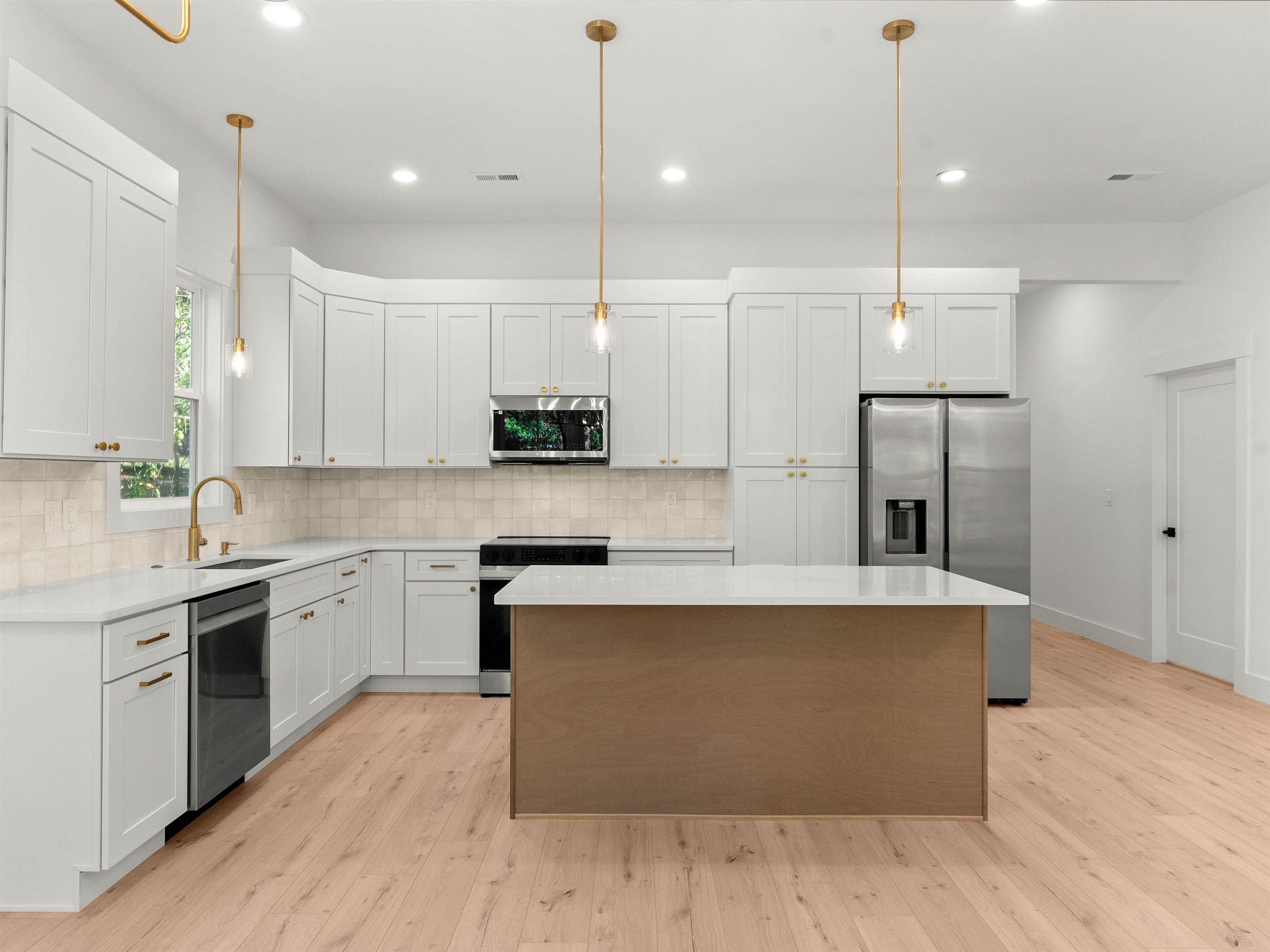 207 Love Springs Road Property Photo 15