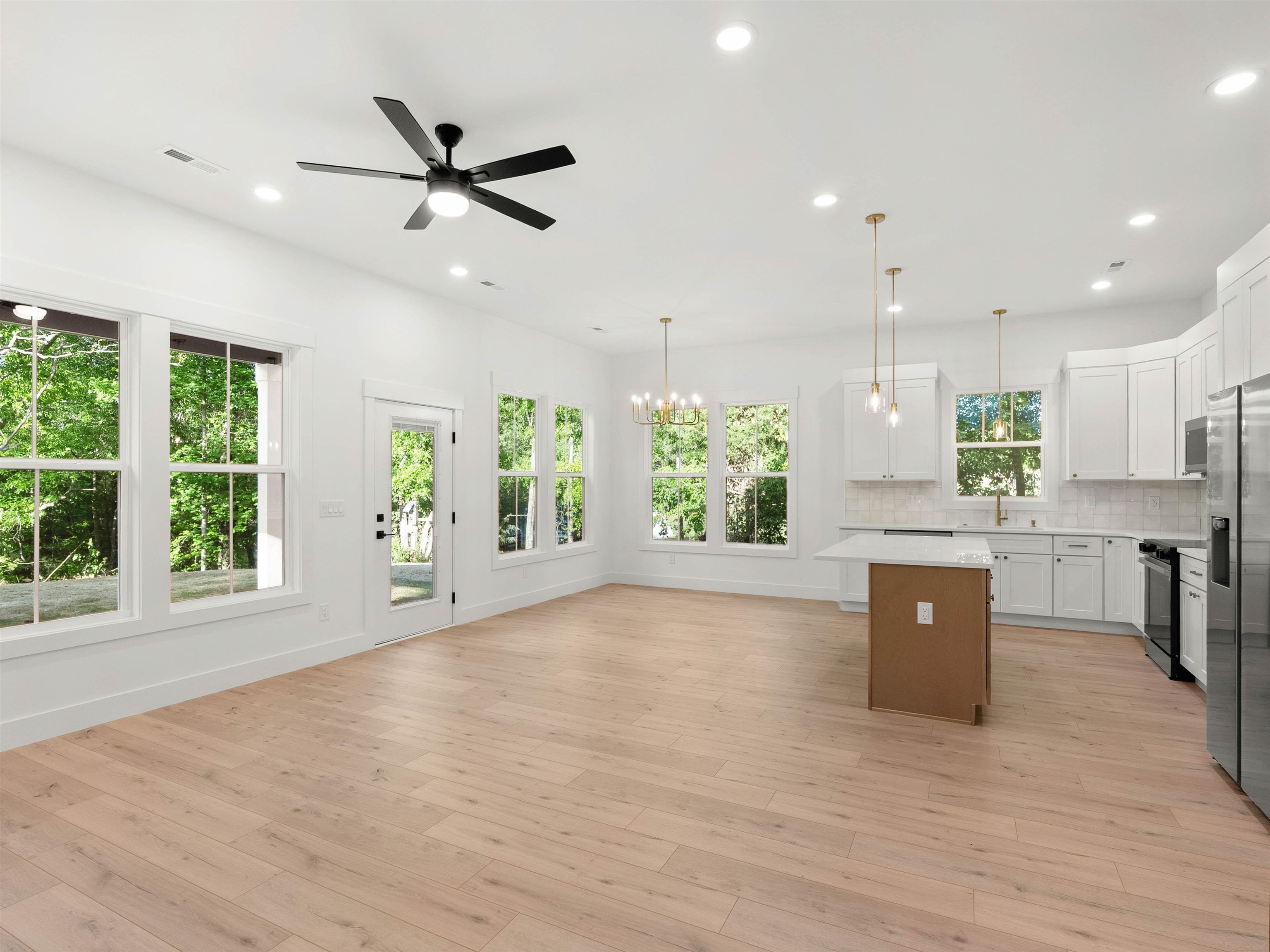 207 Love Springs Road Property Photo 16