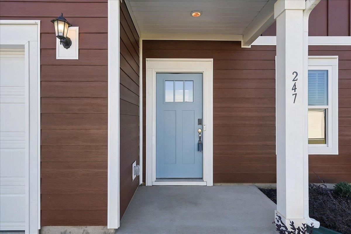 247 Abraham Way Property Photo 4