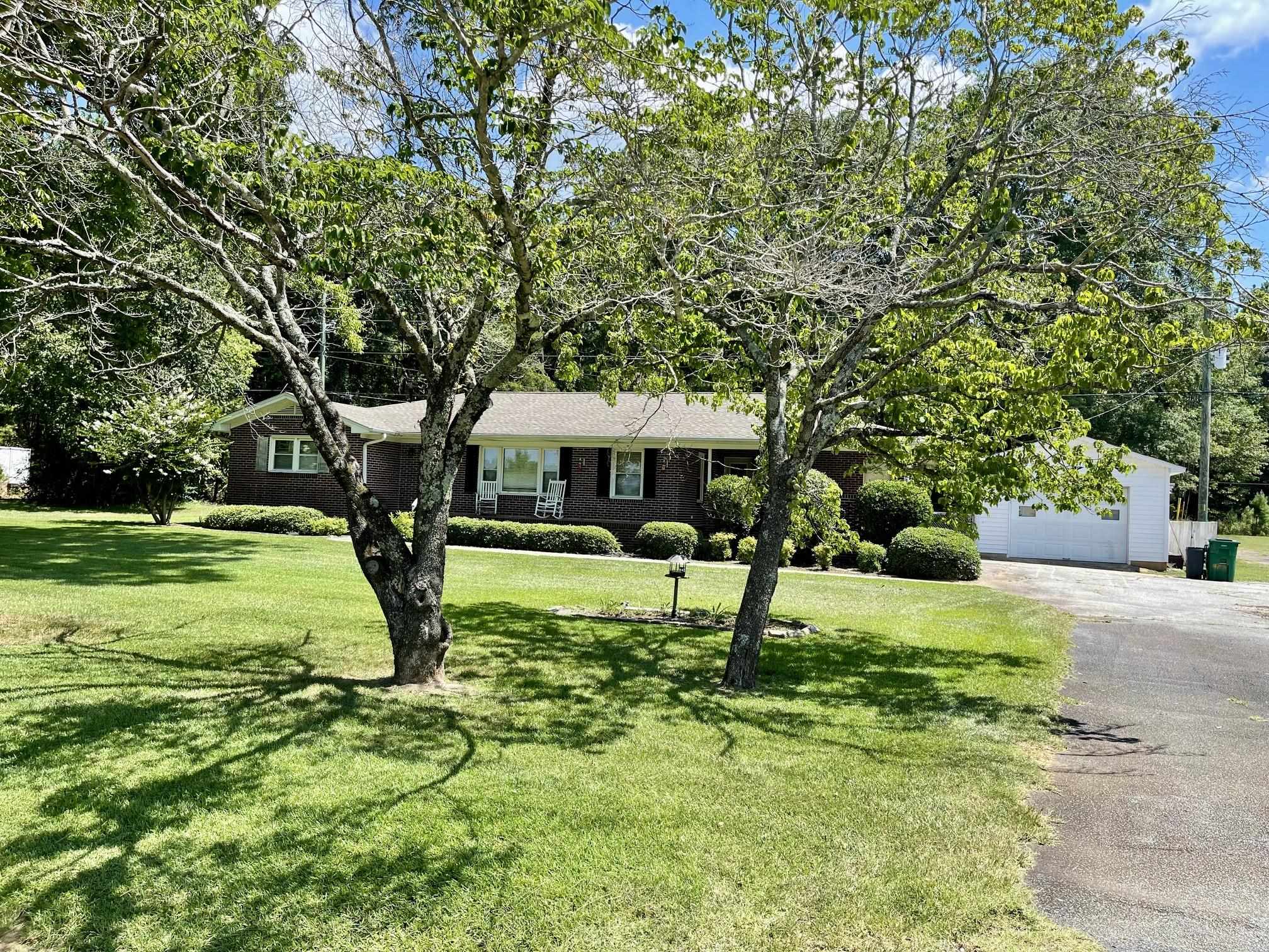 13359 Highway 221 Property Photo 2