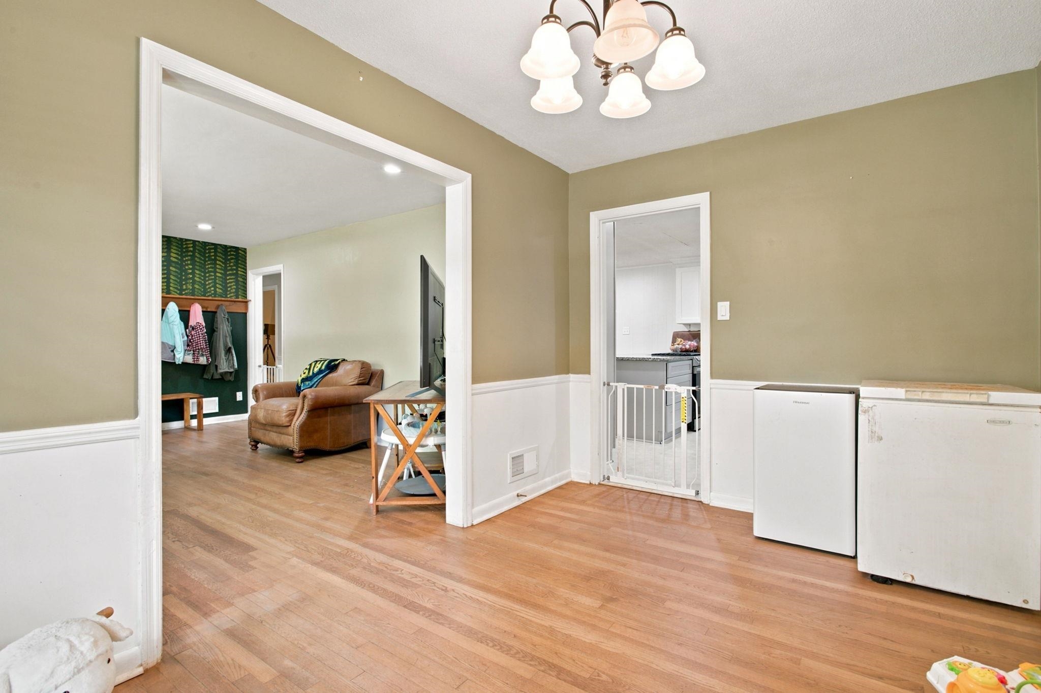 229 Mohawk Drive Property Photo 10
