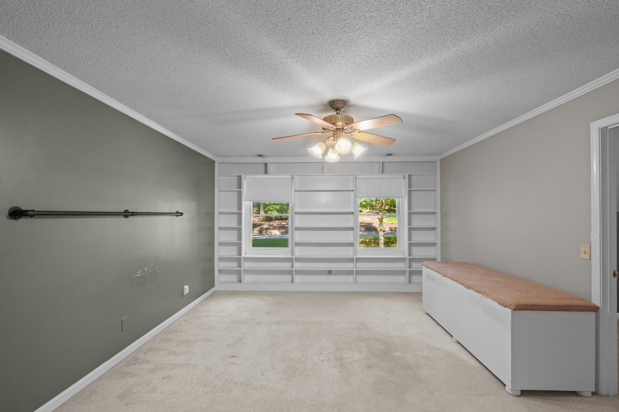 209 Westchester Way Property Photo 29