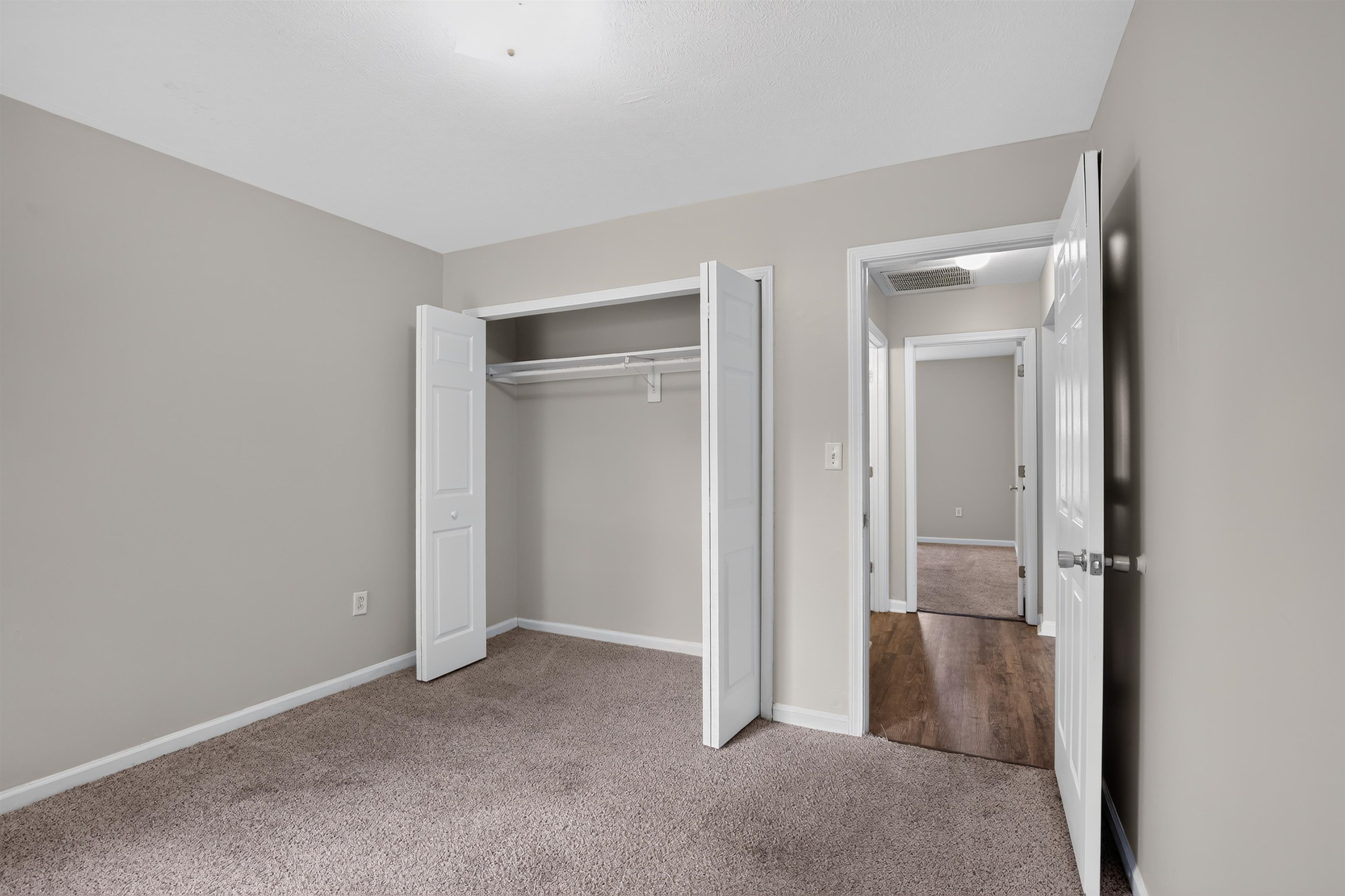 1841 Tamara Way Property Photo 14