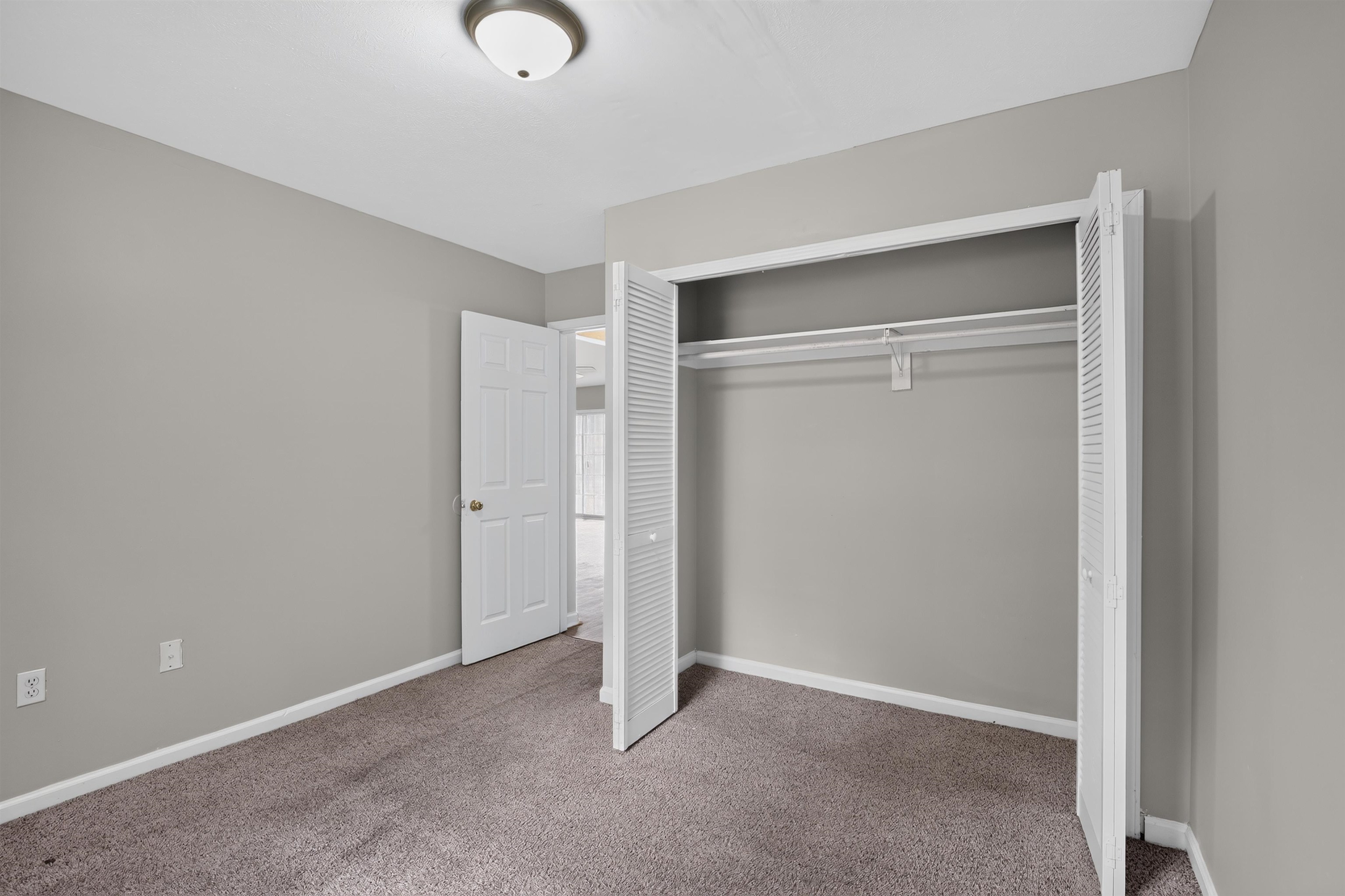 1841 Tamara Way Property Photo 15