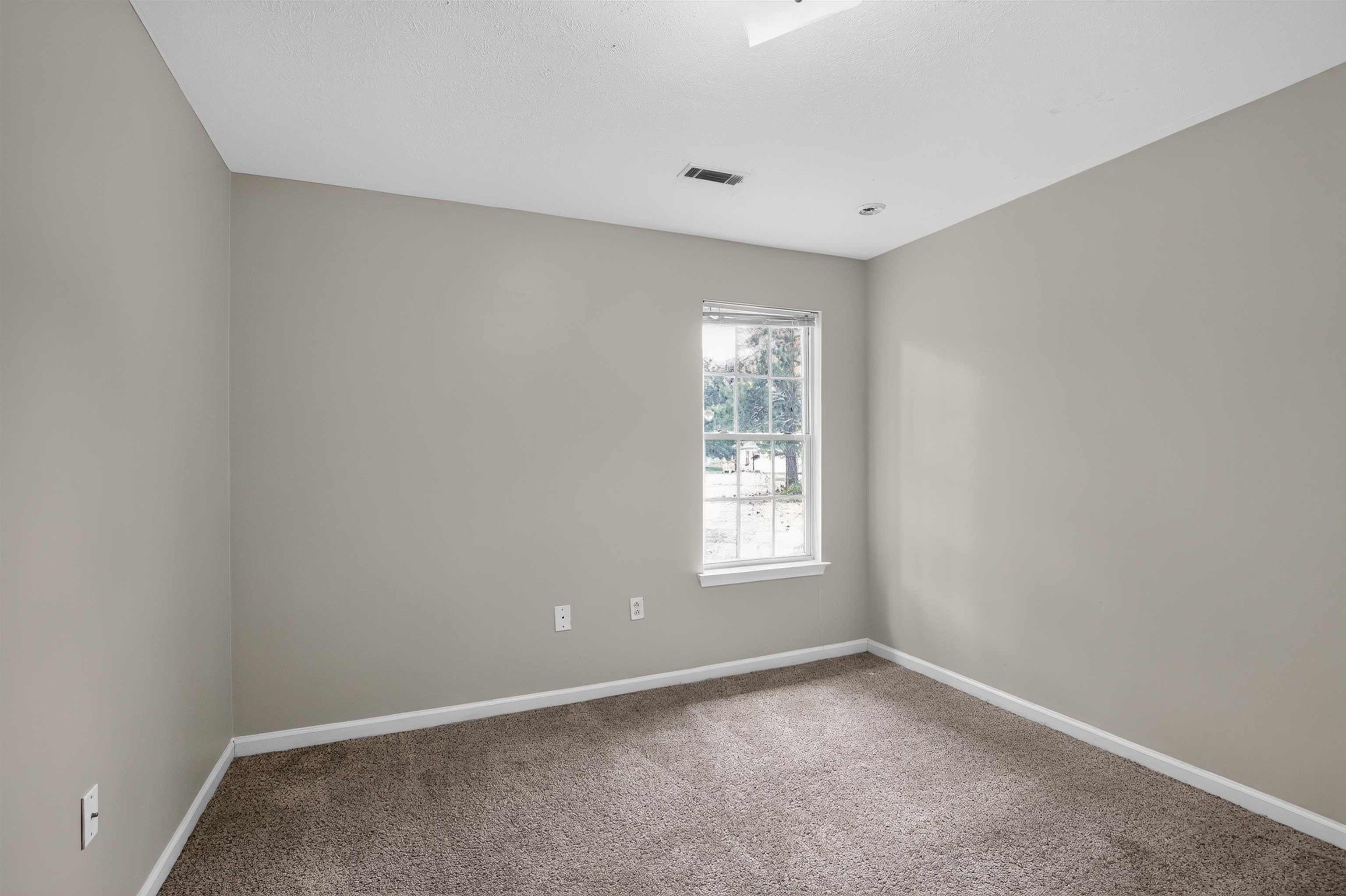 1841 Tamara Way Property Photo 22