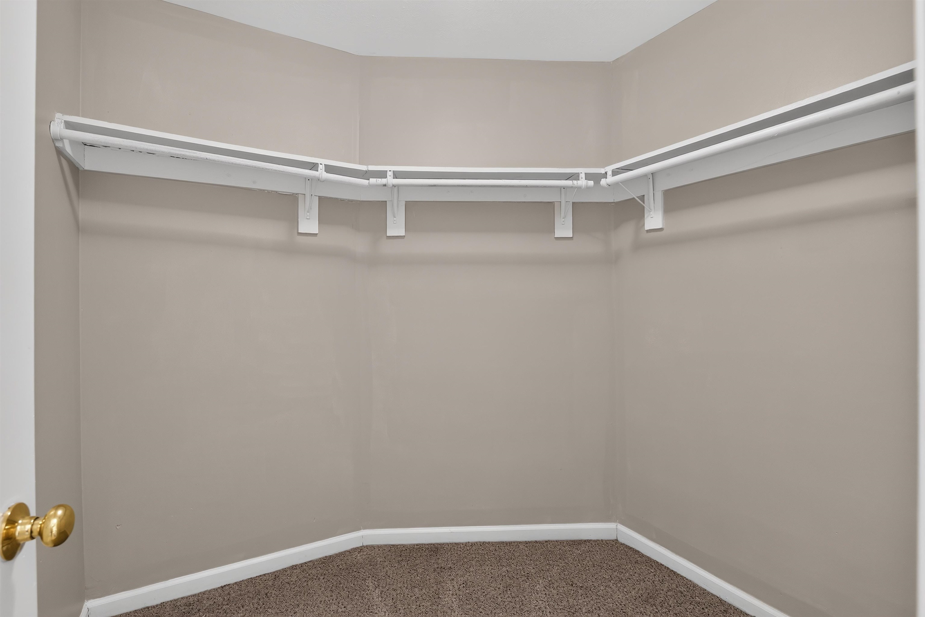 1841 Tamara Way Property Photo 28